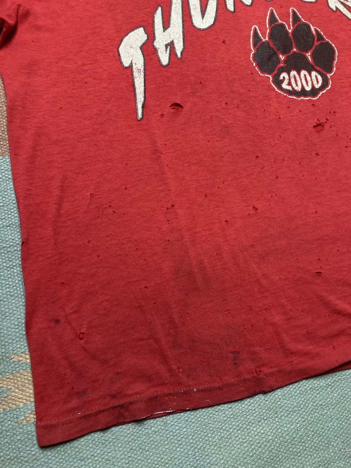 Fruit Of The Loom × Vintage t shirt Red Thunder michigan faded distressed paper thin XL Size US XL / EU 56 / 4 - 3 Thumbnail