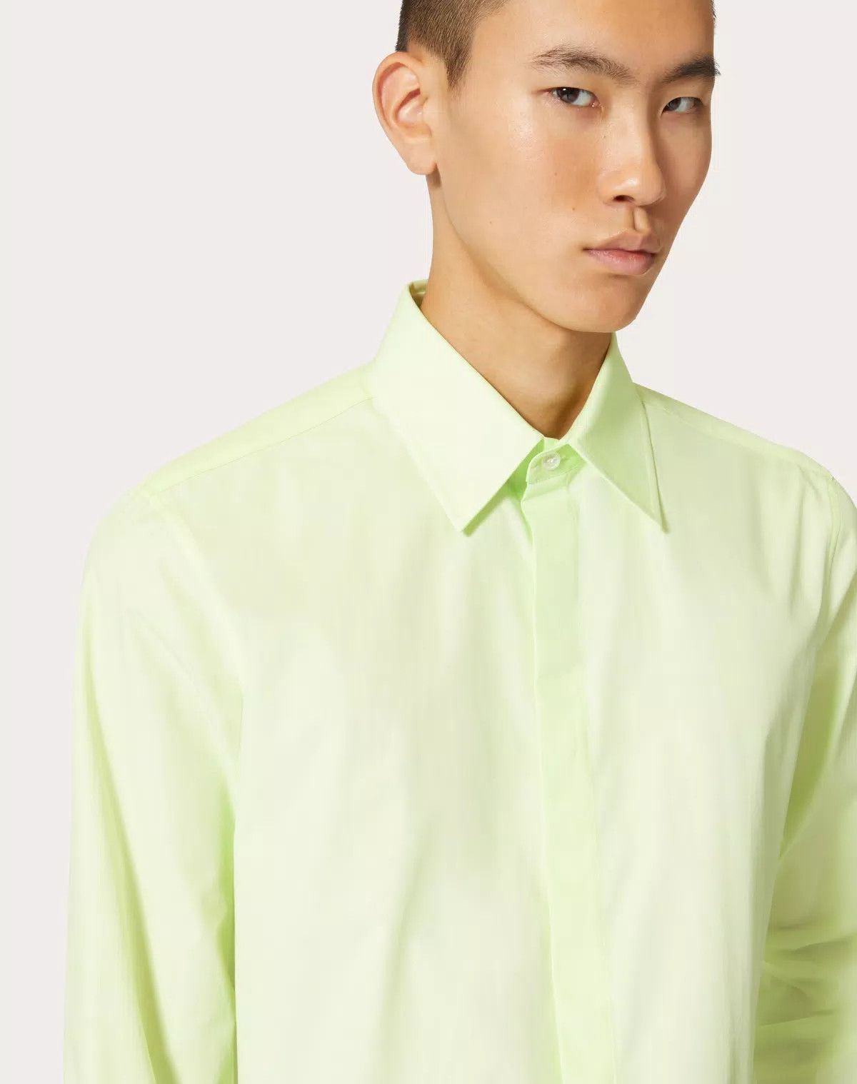 Valentino oc11z0625 Heavy Cotton Poplin Shirt in Yellow Mint Size US XS / EU 42 / 0 - 4 Thumbnail