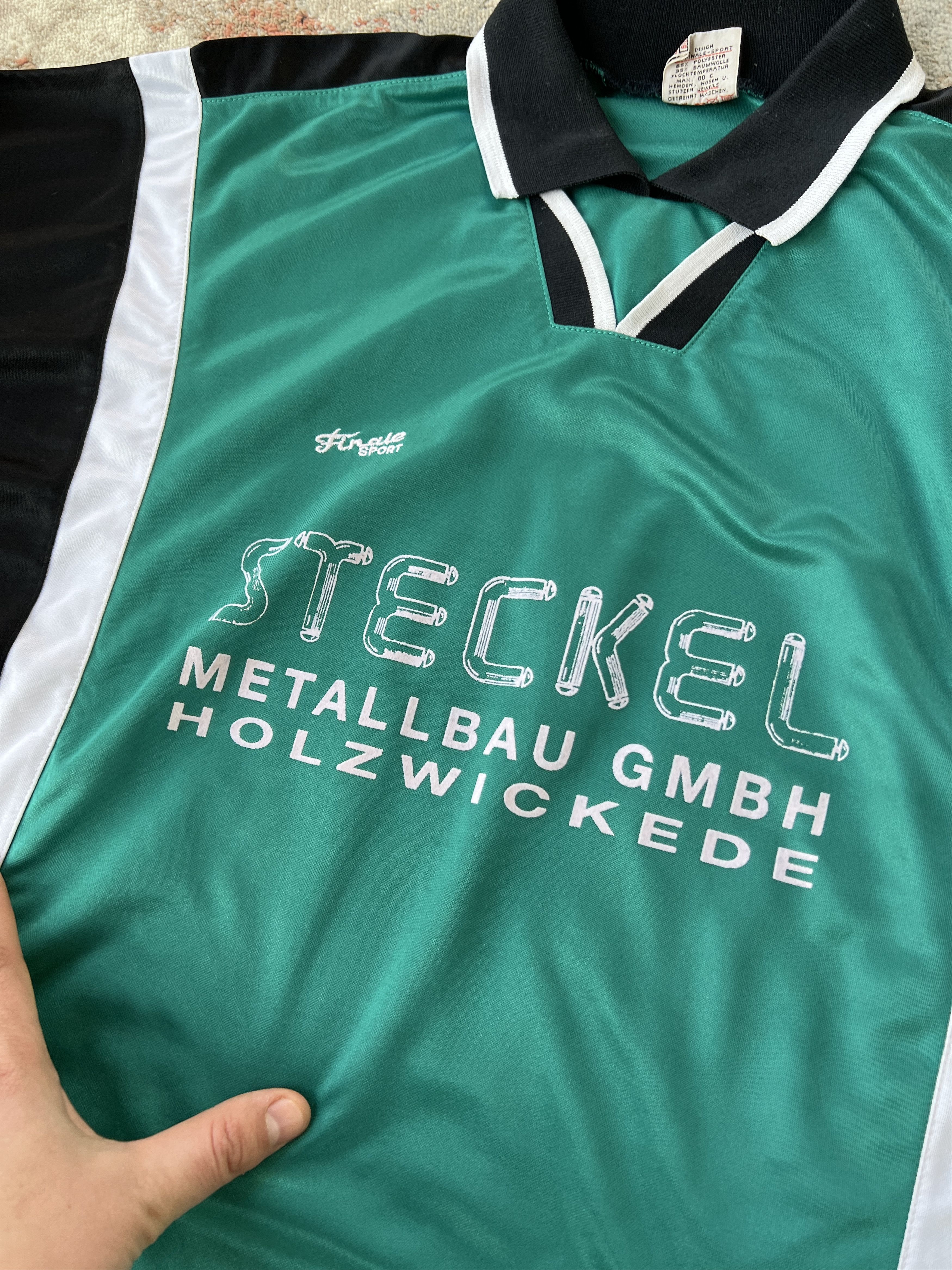Vintage Finale Sport SG Holzwickede 14 Vintage Football Jersey Size US XL / EU 56 / 4 - 2 Thumbnail