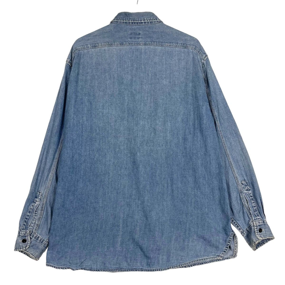 Levi's Vintage Clothing × The Workers Club 💥90s LEVIS WORKER CHAMBRAY DENIM BUTTON SHIRT Size US L / EU 52-54 / 3 - 8 Thumbnail