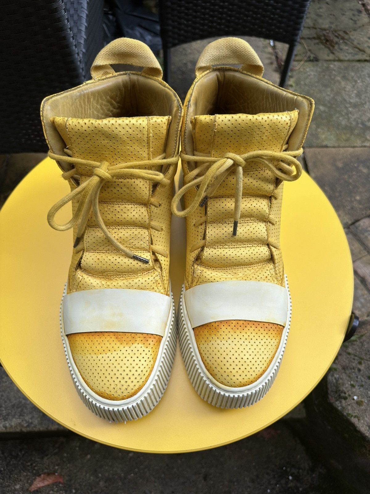 Boris Bidjan Saberi Boris Bidjan Saberi - BAMBA Yellow Sneakers Size US 13 / EU 46 - 2 Thumbnail
