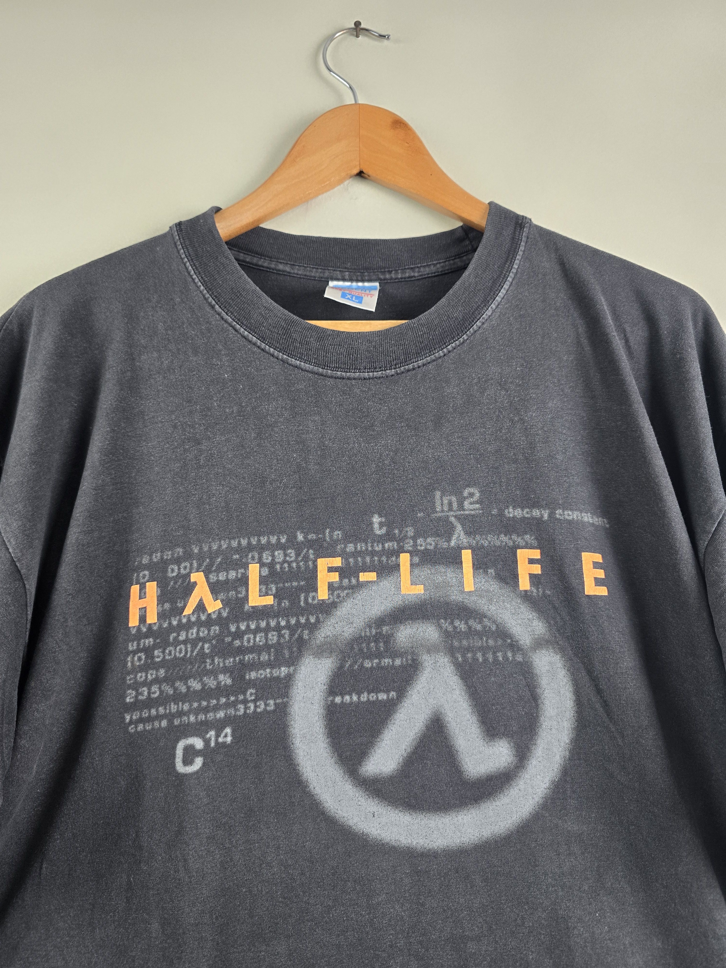 Microsoft × Vintage 90s Valve Half Life Game promo XL 22" 28" Size US XL / EU 56 / 4 - 5 Thumbnail