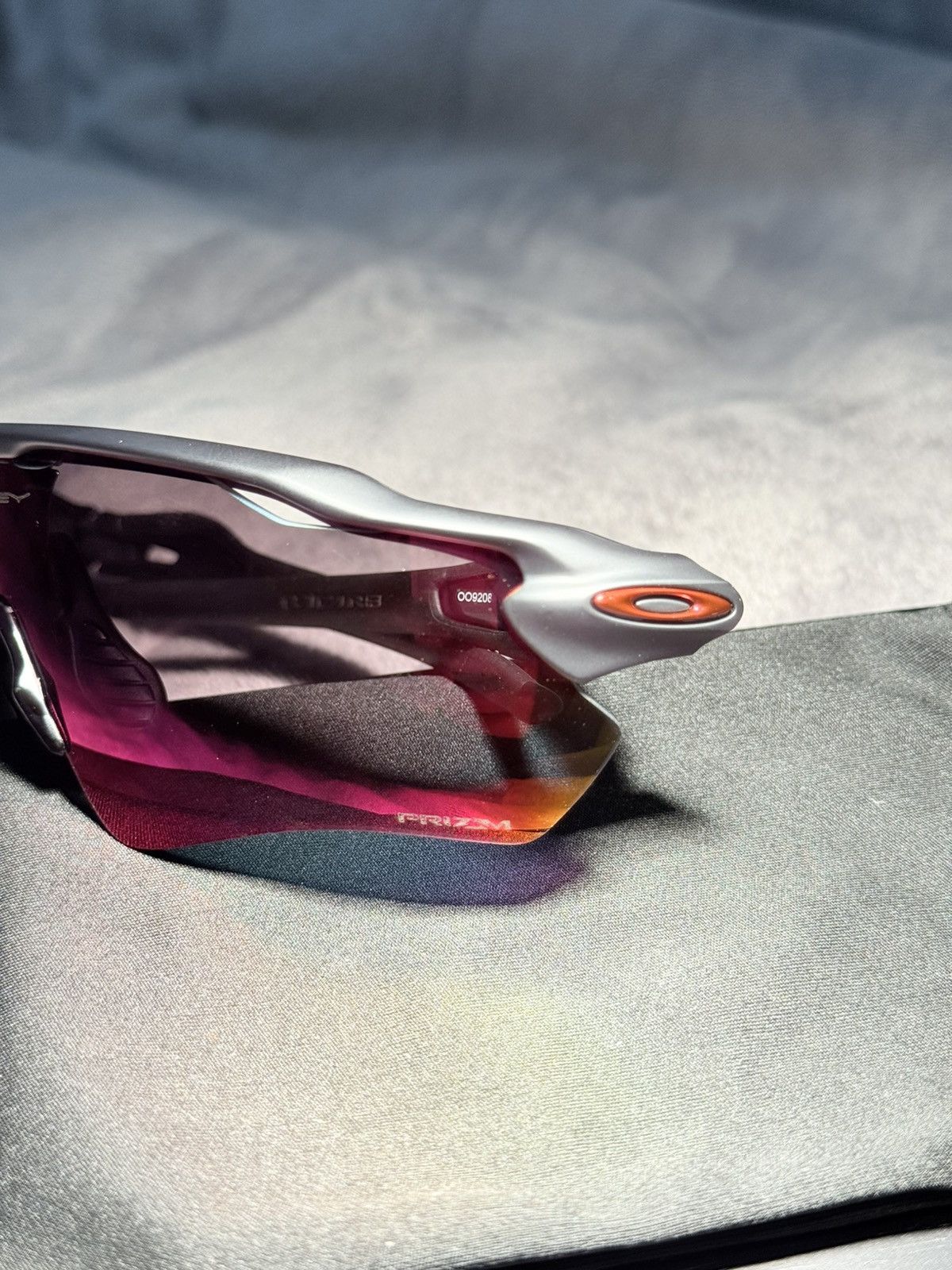 Oakley Oakley Radar EV Path Size 38 - 2 Thumbnail