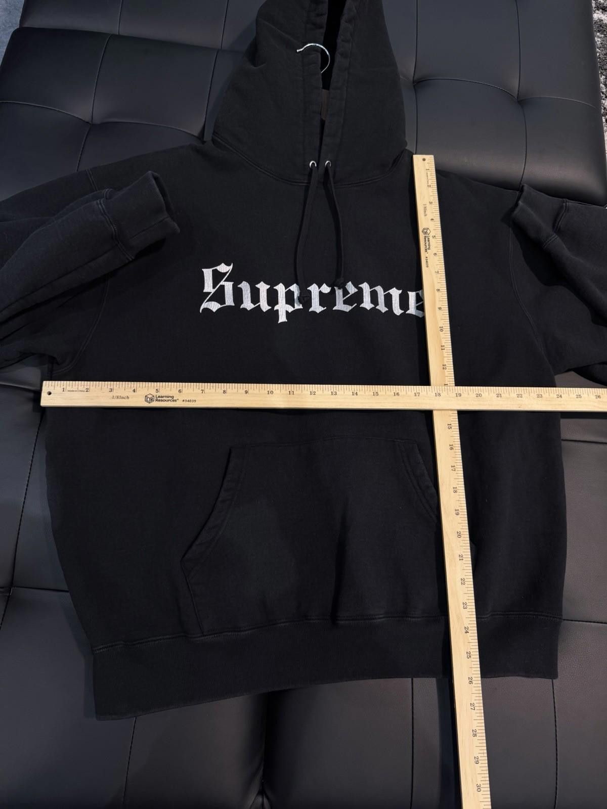 Supreme Supreme Washed Old English Hooded Sweatshirt BLACK LARGE Size US L / EU 52-54 / 3 - 7 Thumbnail