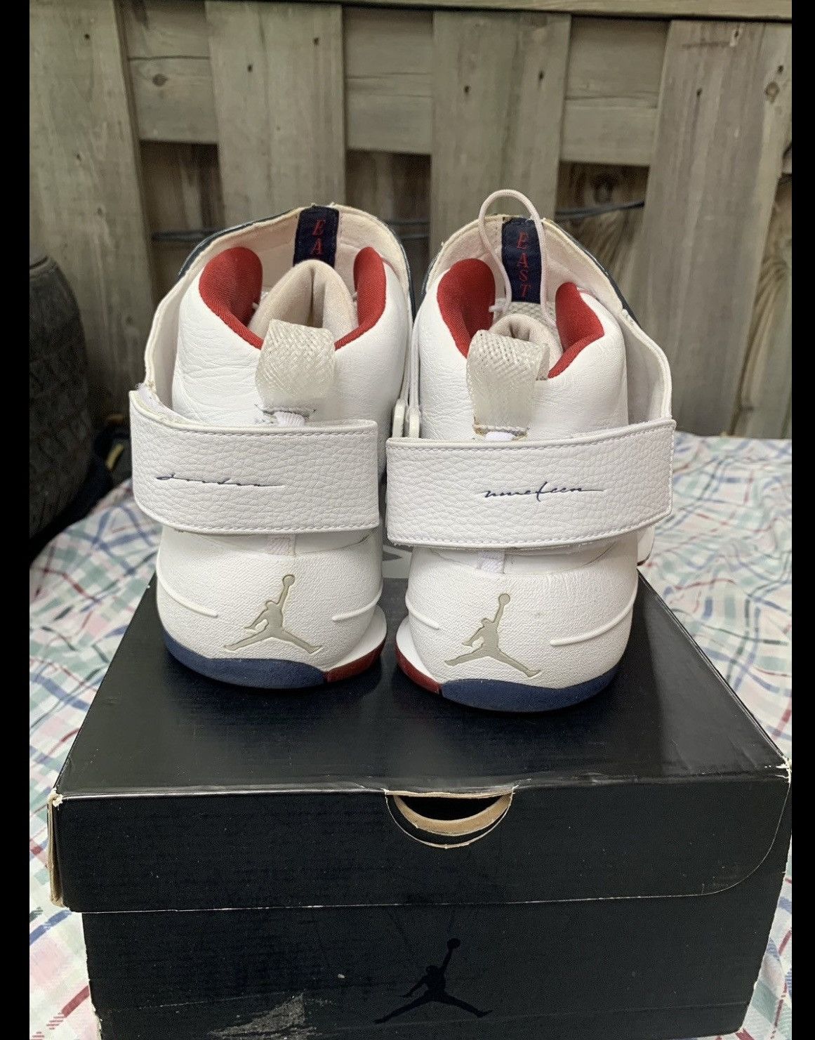 Jordan Brand × Nike Jordan 19 OG East Coast Size US 9.5 / EU 42-43 - 3 Thumbnail