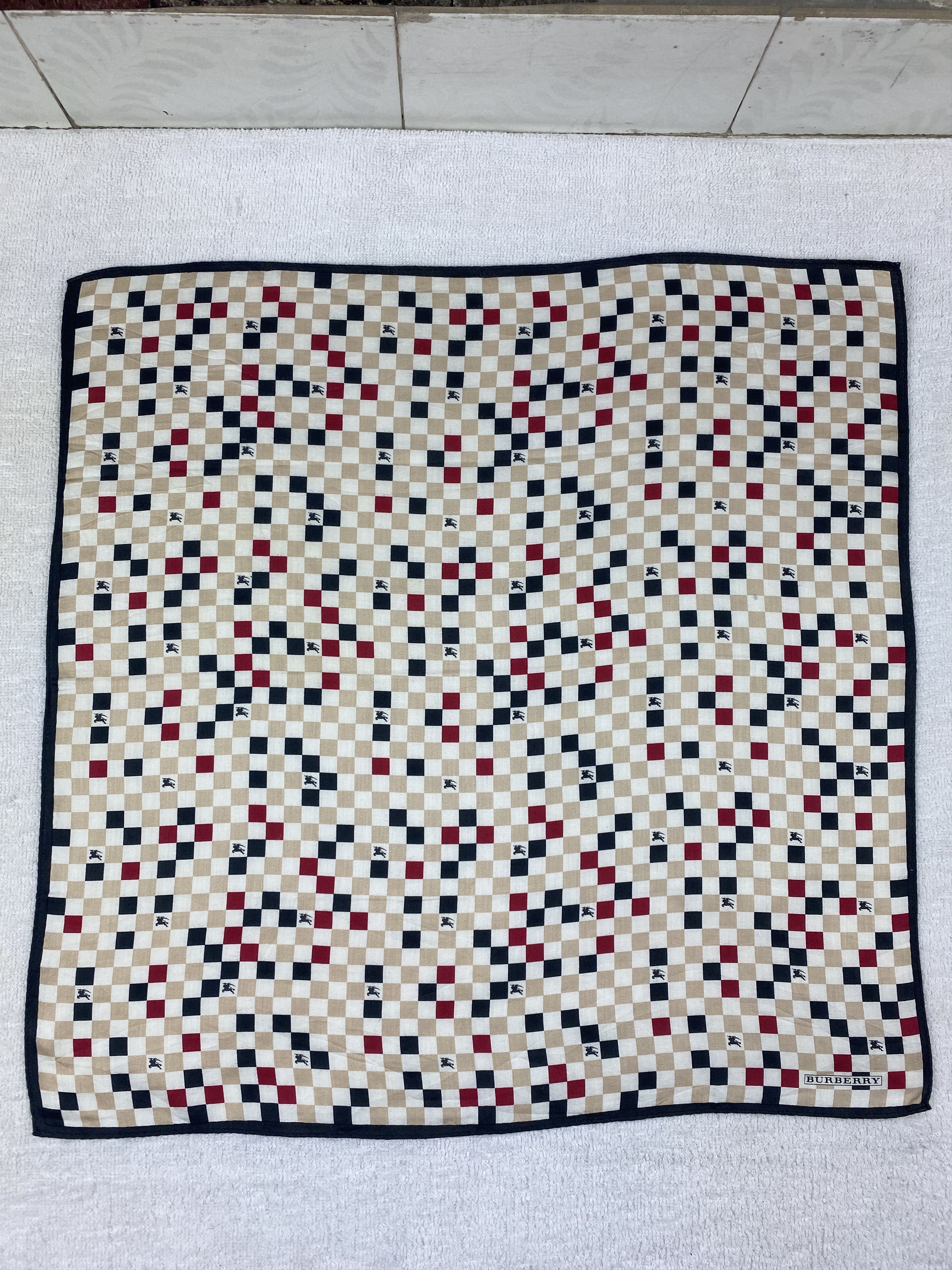 Burberry Burberry Handkerchief / Bandana / Neckerchief Size ONE SIZE - 3 Thumbnail