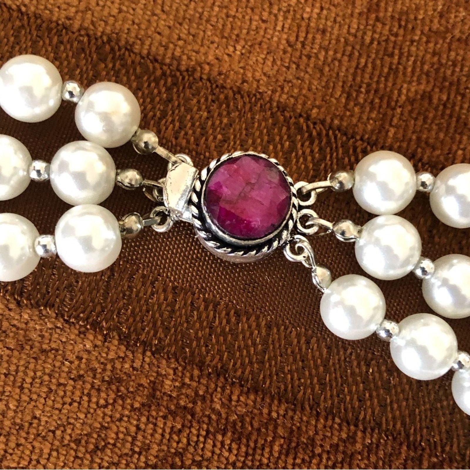Handmade Handcrafted triple strand Pearl genuine ruby necklace Size ONE SIZE - 10 Thumbnail