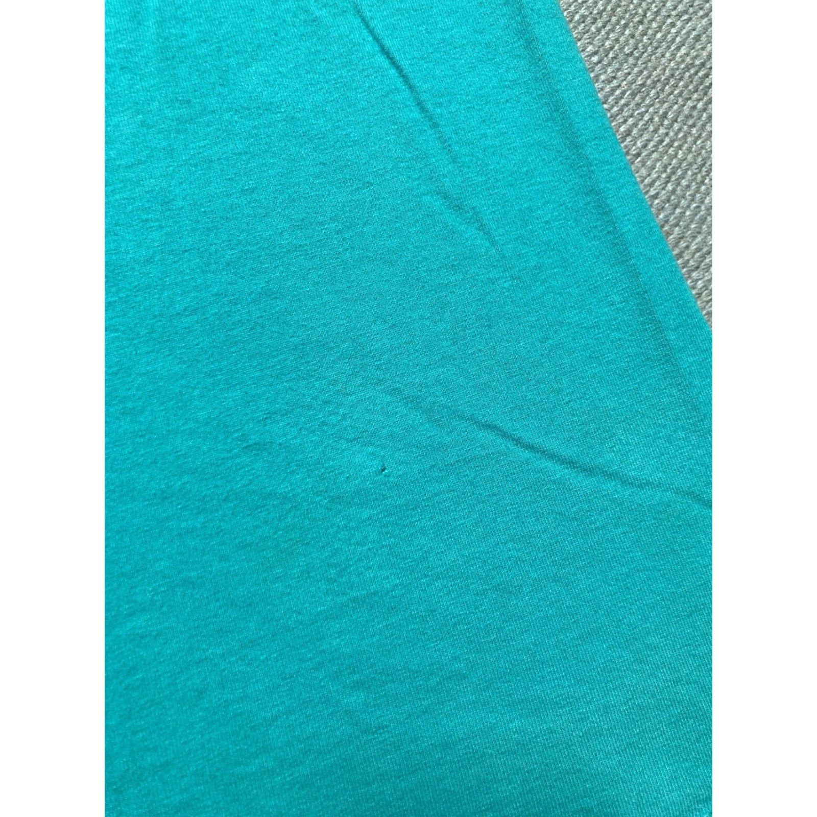 Tommy Hilfiger VINTAGE 90s y2k Tommy Hilfiger Embroidered Logo Spell Out Flag T-Shirt Adult XXL Blue Mens Shirt 90s Embroidered Logo Size US XXL / EU 58 / 5 - 8 Thumbnail