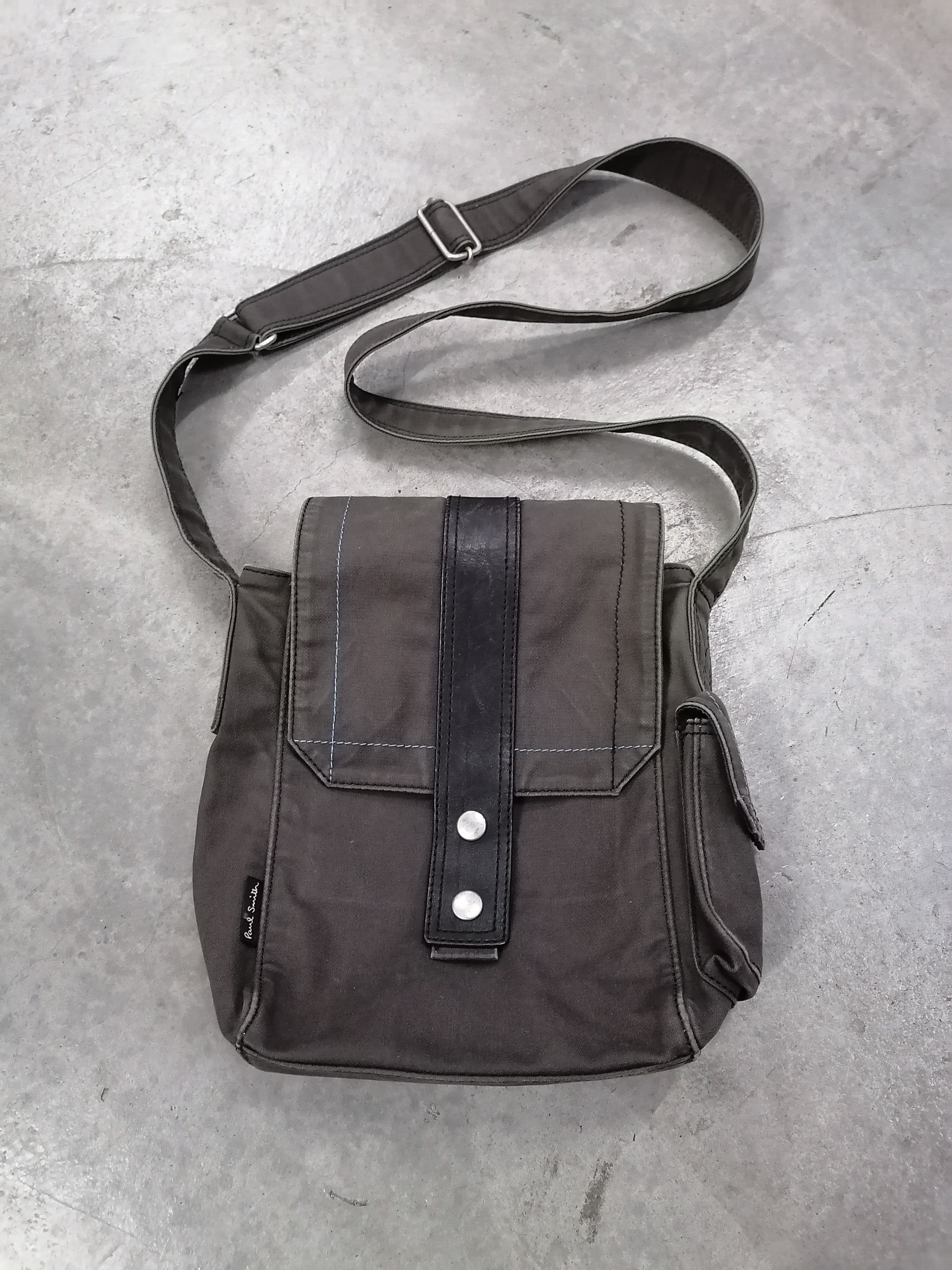 Vintage Paul Smith Waxed Canvas Sling / Crossbody Bag Size ONE SIZE - 2 Thumbnail
