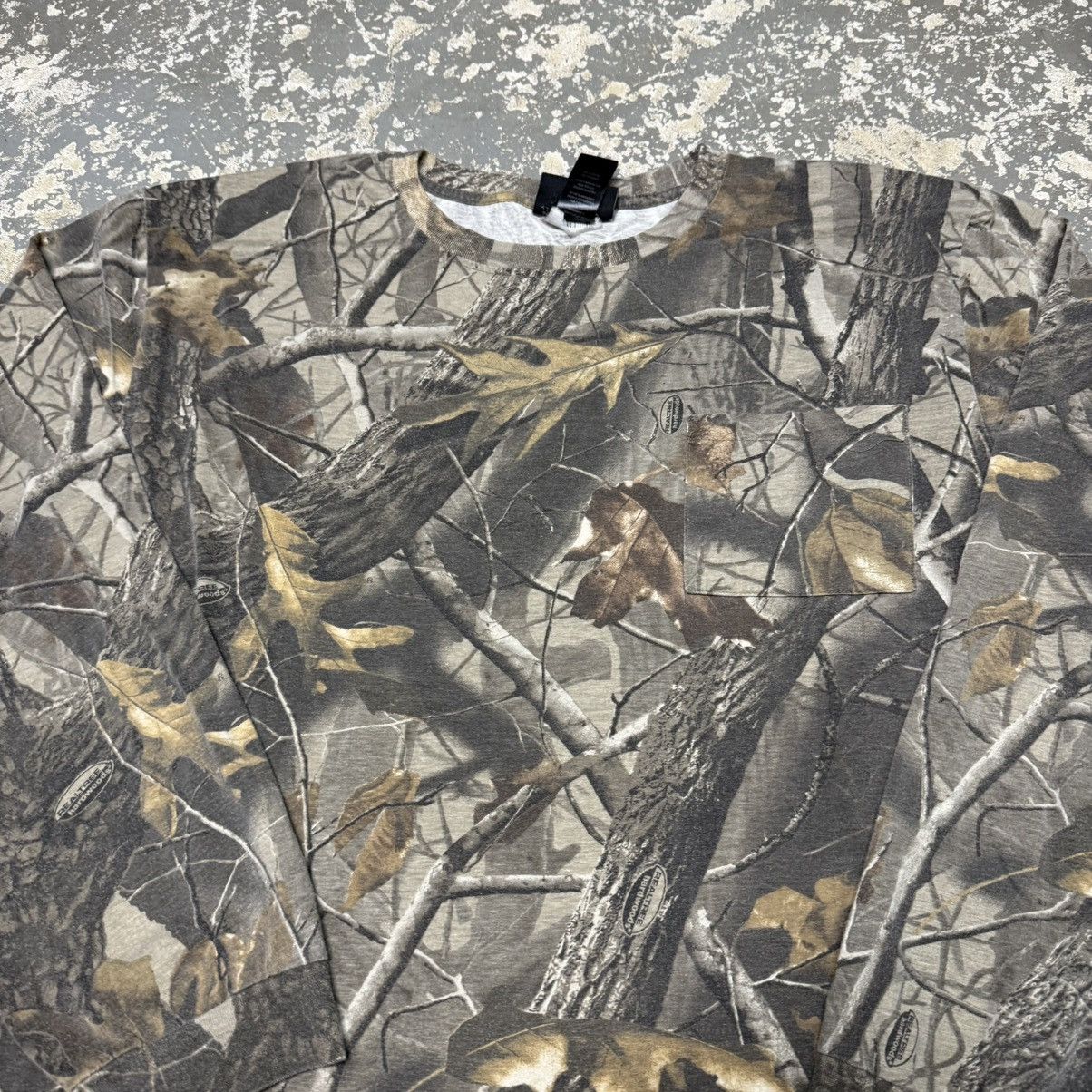 Vintage Vintage Winchester RealTree Camo Essential Pocket Long Slee Size US XL / EU 56 / 4 - 9 Thumbnail