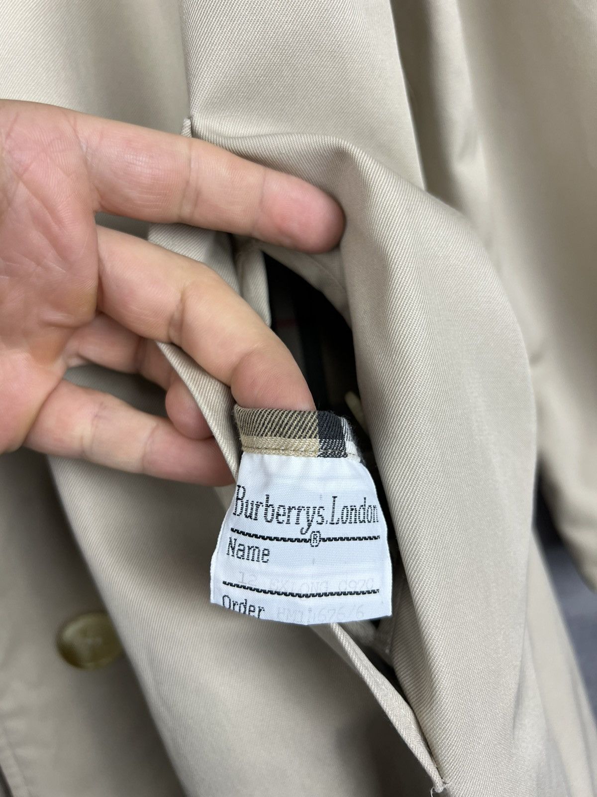 Burberry Burberry's London Vintage Nova Cheak Trench UK 12 EU40 US8 Size M / US 6-8 / IT 42-44 - 11 Thumbnail
