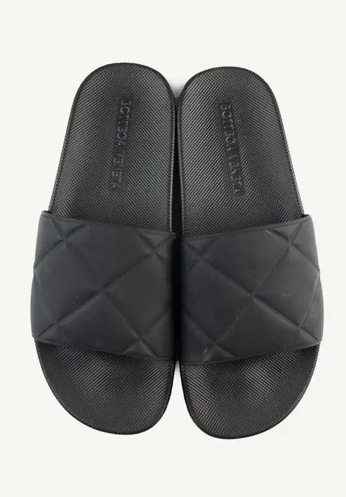 Bottega Veneta o1loc1c0225 640051 Sliders in Black Size US 7 / IT 37 - 2 Thumbnail