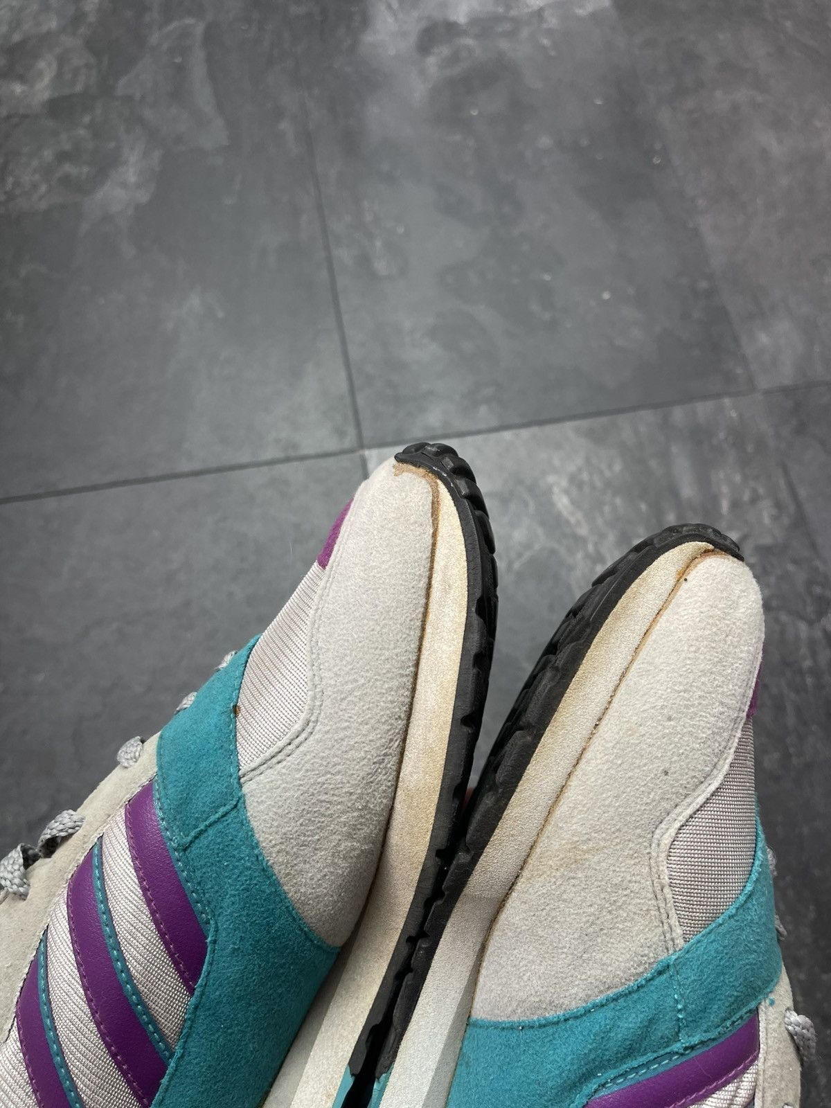 Adidas × Streetwear × Vintage Vintage 80’s Adidas Trainers Made in Philippines Size US 8 / EU 41 - 13 Thumbnail