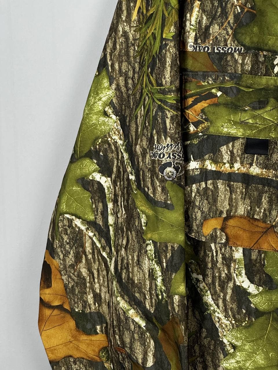 Mossy Oaks Vintage Russell Y2K Mossy Oak Realtree Camo Shirt Size US XL / EU 56 / 4 - 7 Thumbnail