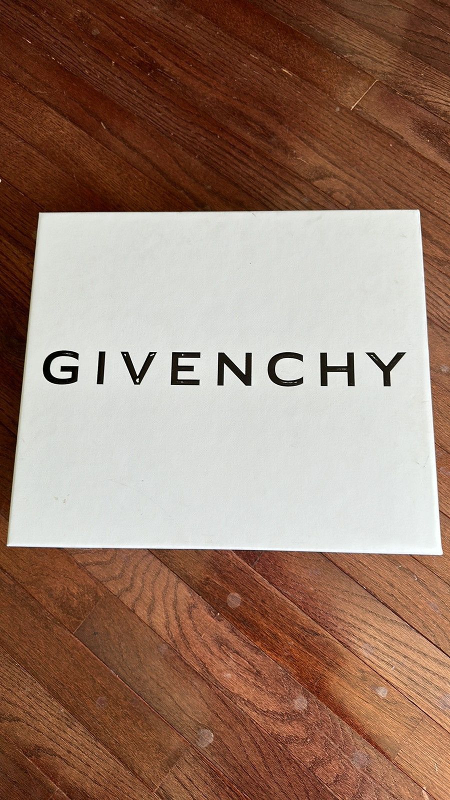 Givenchy SOLD OUT in stores! Givenchy GIV 1 Womens Sneakers - Luxury Size US 6.5 / IT 36.5 - 6 Thumbnail