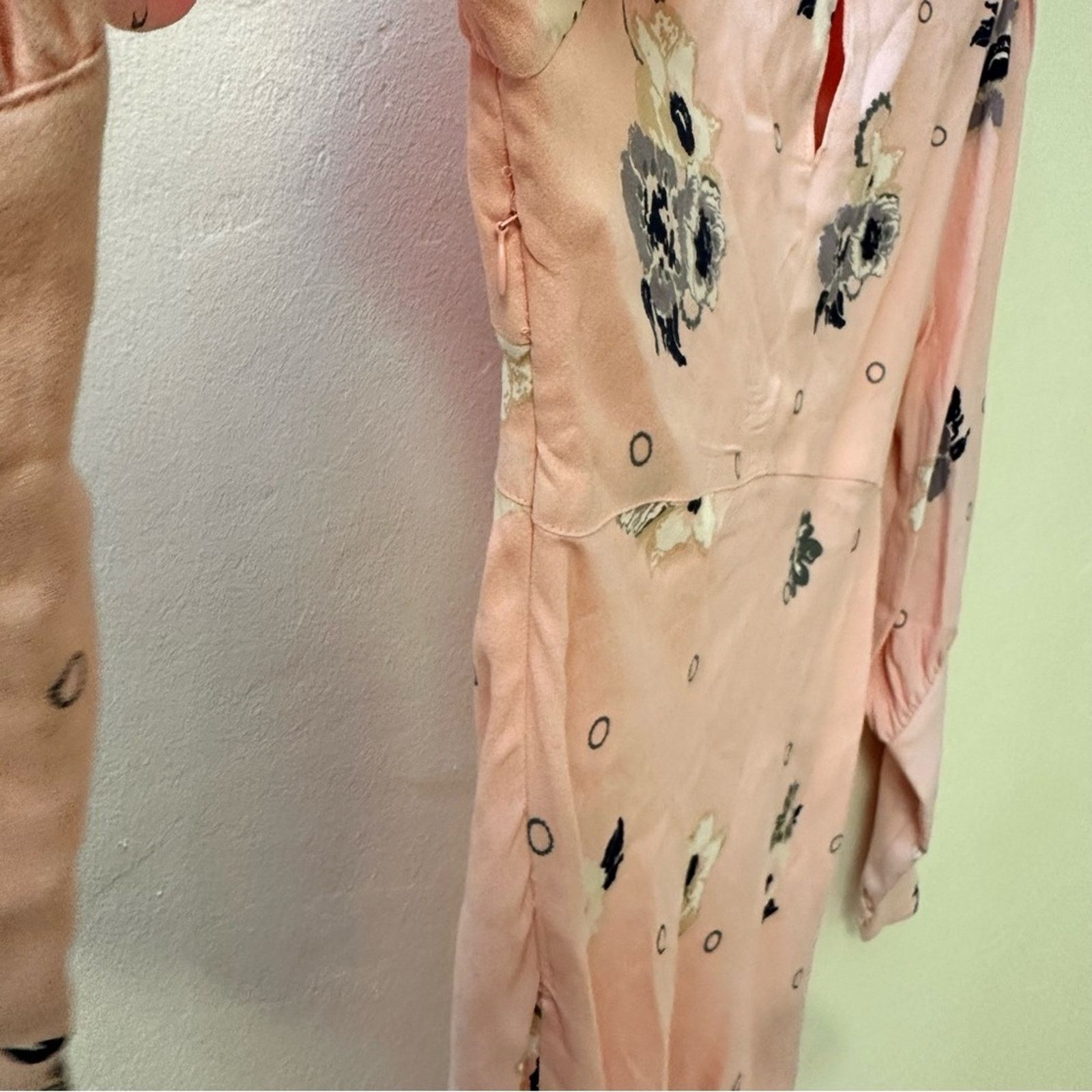 Free People NWT Free People Sunshadows Split Sleeve Mini Dress - Size 4 Size S / US 4 / IT 40 - 10 Thumbnail