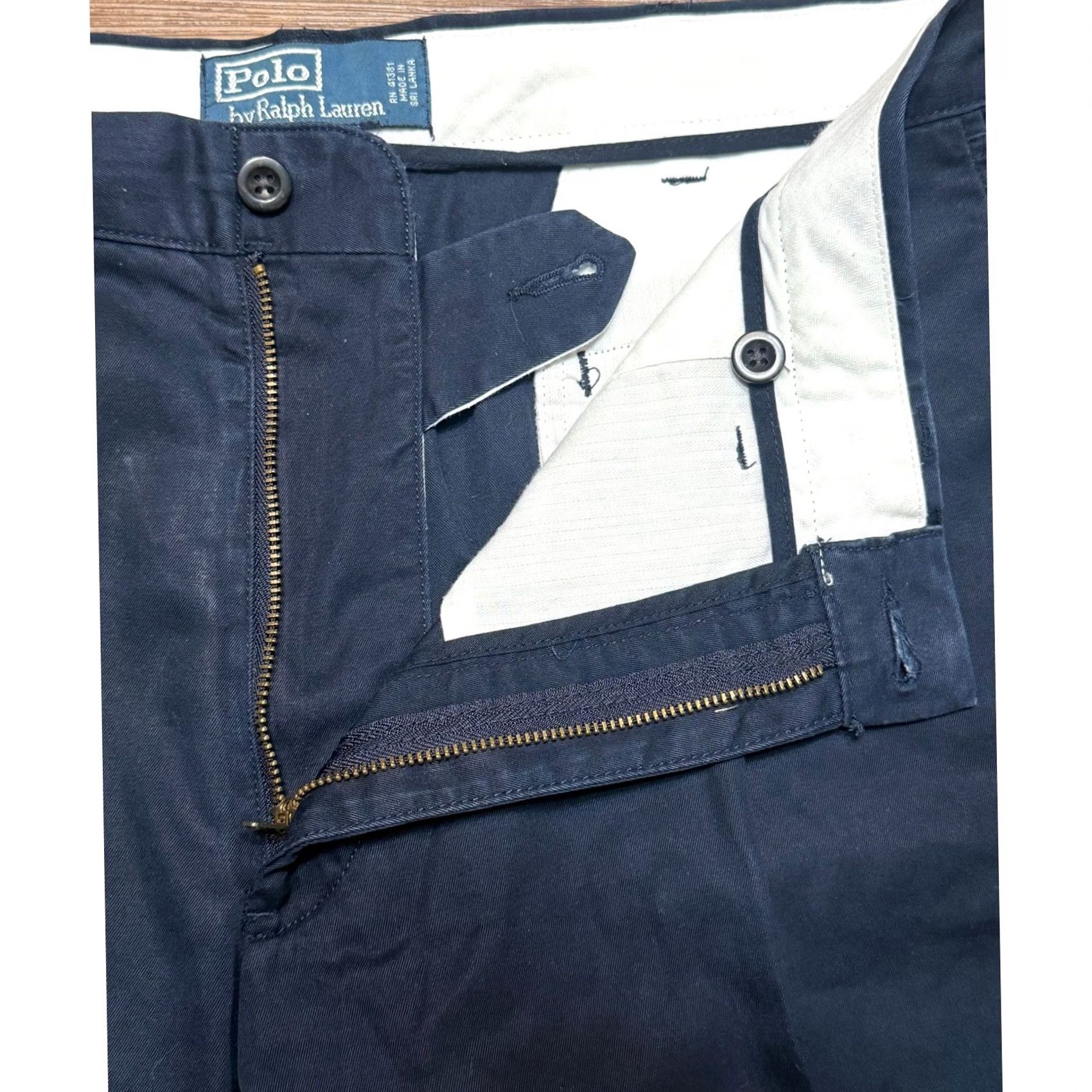 Polo Ralph Lauren Polo Ralph Lauren Shorts Size 36 Mens Navy Blue Pleated Chino VTG Pony Logo Size US M / EU 48-50 / 2 - 2 Thumbnail
