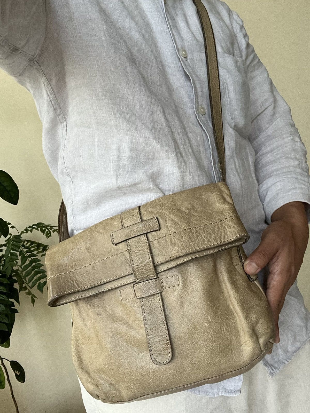 Frye Frye Artisan Fold Leather Bag Size ONE SIZE - 7 Thumbnail