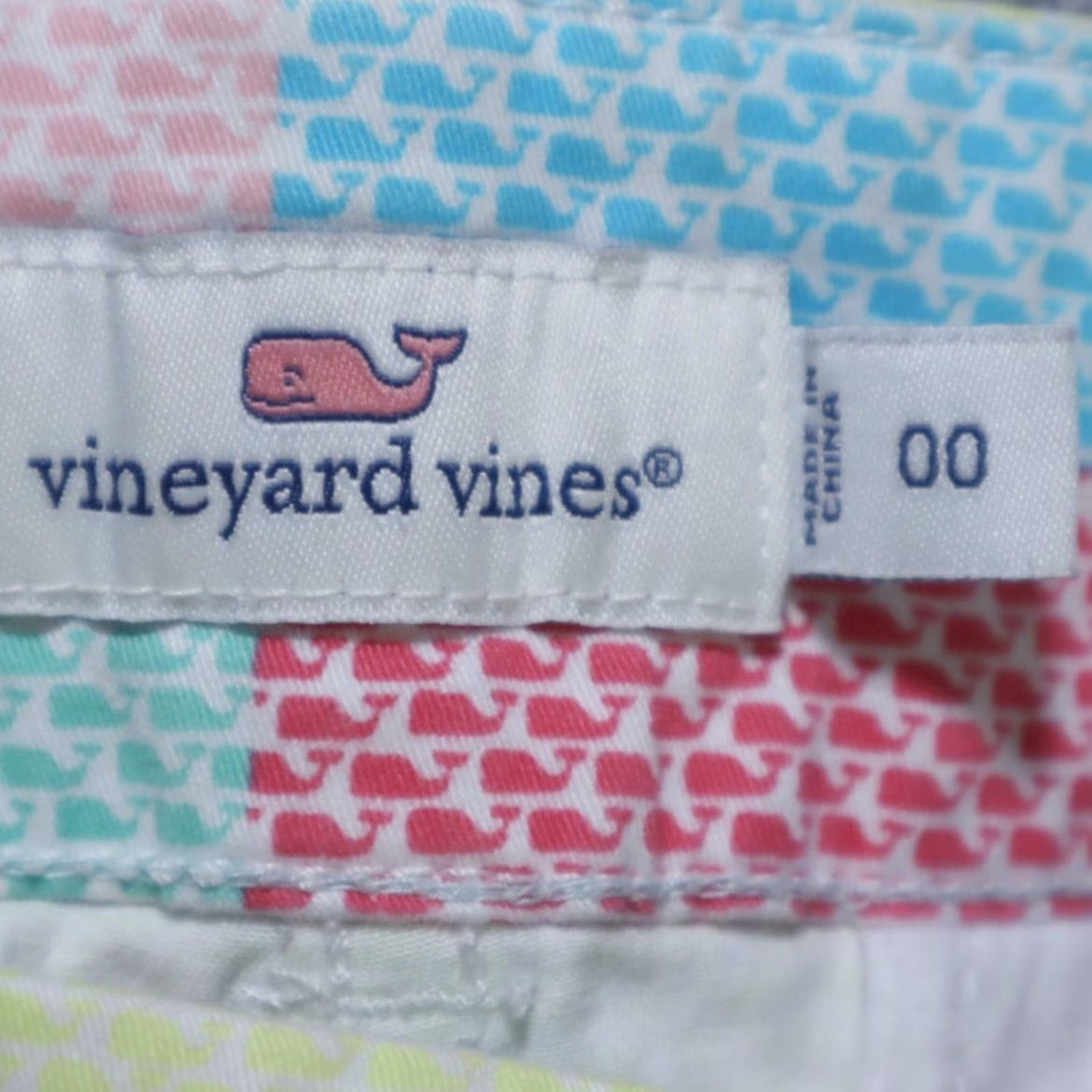 Vineyard Vines VINEYARD VINES Shorts Chino Multi-Colored All Over Print Whale Patch Women's 0 Size 25" / US 0 / IT 36 - 5 Thumbnail