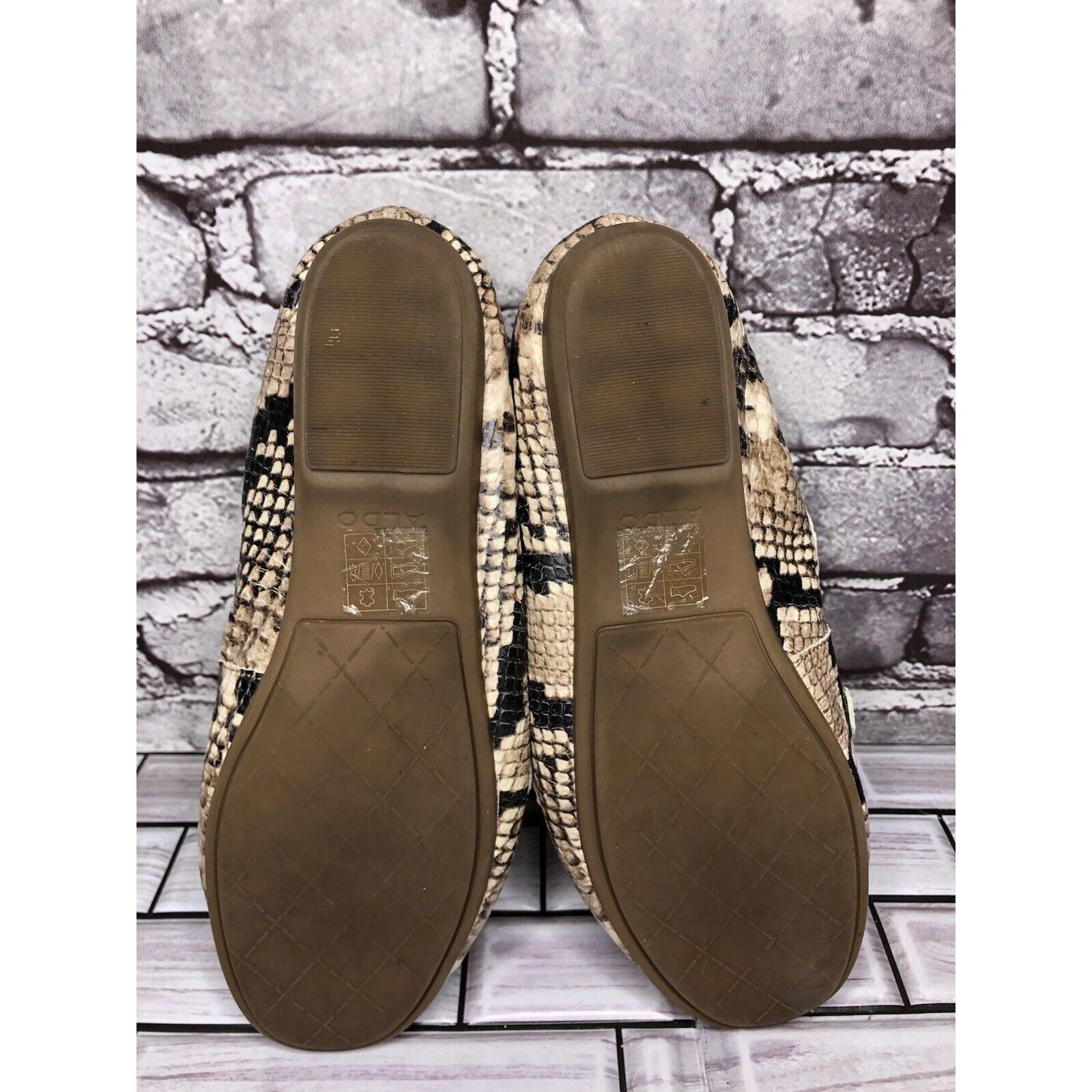 Aldo Aldo Cream Snake Skin Print Bow Leather Mocs Driving Shoes W Size US 7.5 / IT 37.5 - 7 Thumbnail