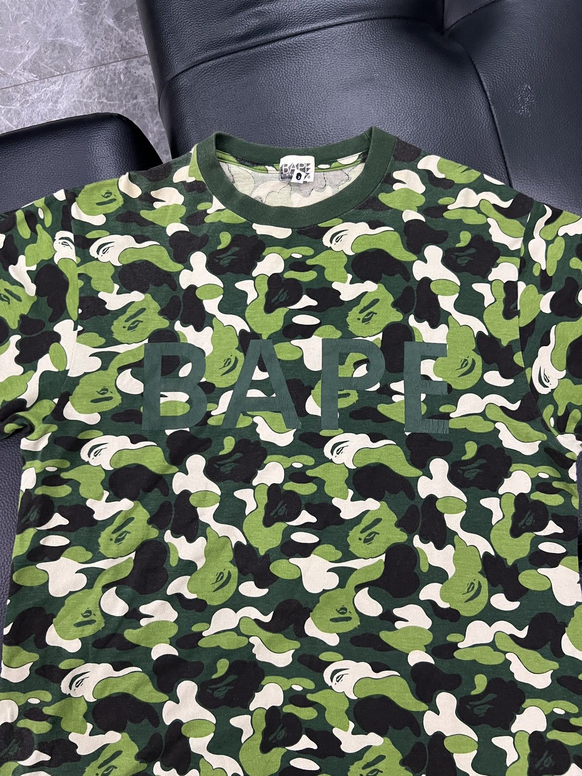 Bape A Bathing Ape 2008–2012 Green Camo Logo T-Shirt Size US M / EU 48-50 / 2 - 3 Thumbnail