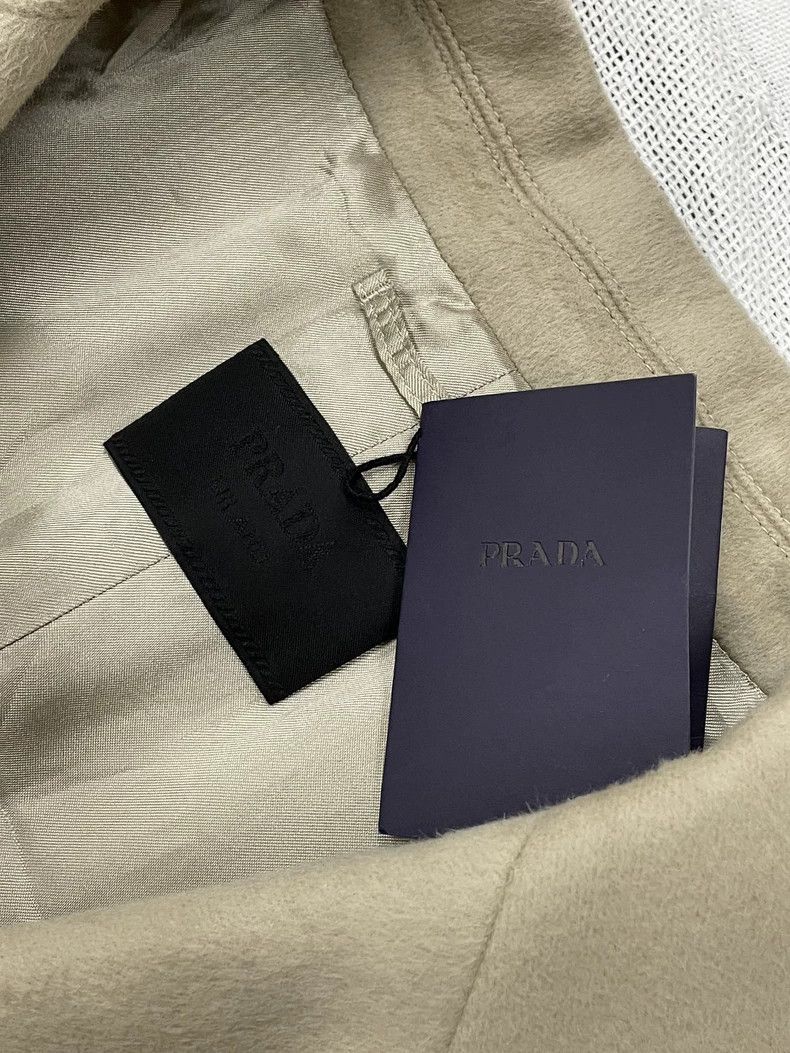 Prada Prada Woollen coat Size L / US 10 / IT 46 - 2 Thumbnail