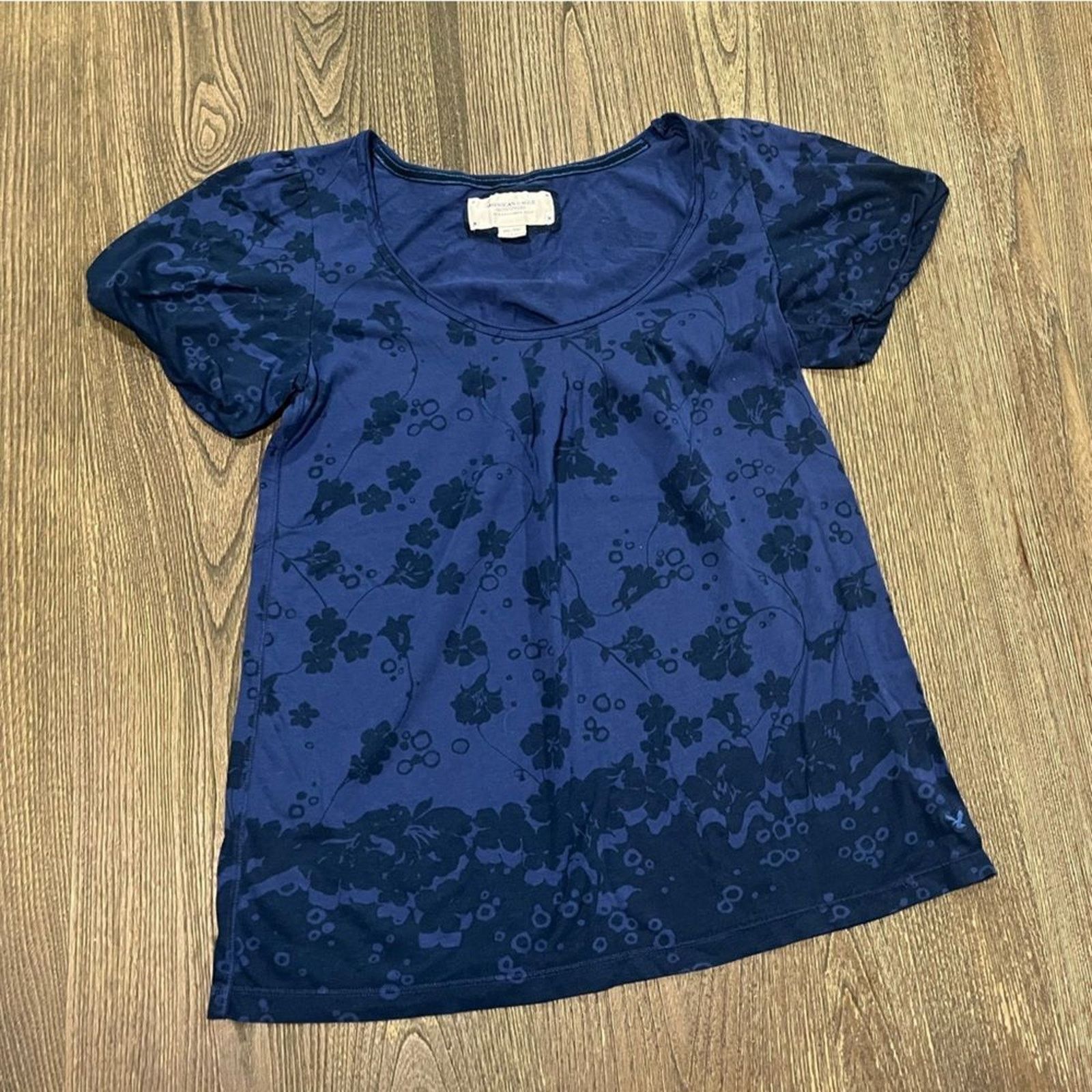 American Eagle Outfitters American Eagle Outfitters Blouse Top Floral Short Sleeve Size M / US 6-8 / IT 42-44 - 1 Thumbnail