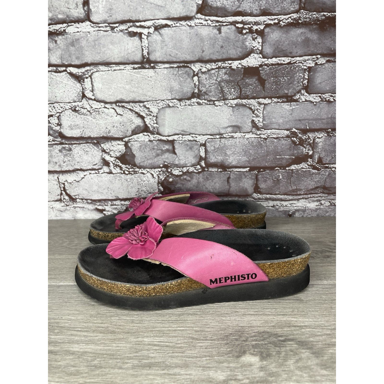 Mephisto Mephisto Violette Pink Leather Rose Flower Thong Cork Sandal Size US 6.5 / IT 36.5 - 12 Thumbnail