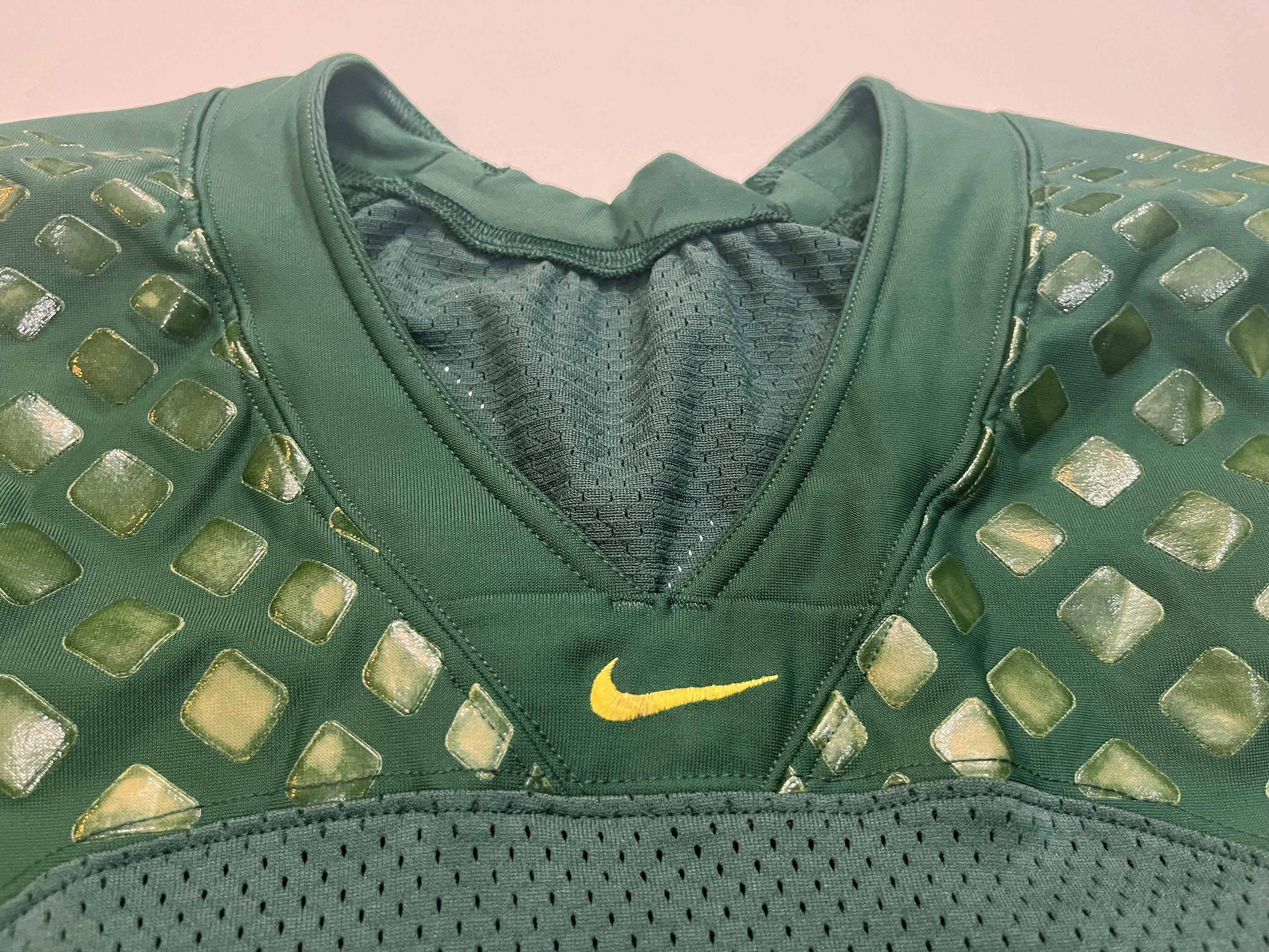 Nike Nike Oregon Ducks NCAA Football Game Team Issued Jersey Size US M / EU 48-50 / 2 - 5 Thumbnail