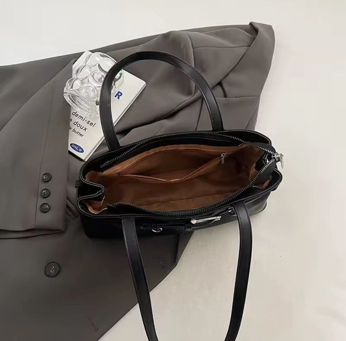 Other LEFTSIDE Small PU Leather Solid Color Underarm Bags Size ONE SIZE - 2 Thumbnail