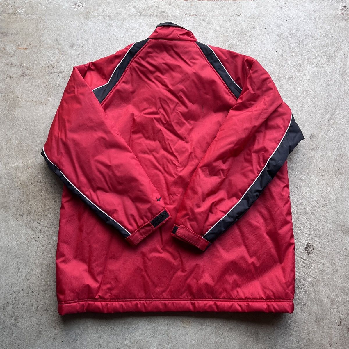Vintage Y2K Nike Red Puffer Zip-Up Jacket