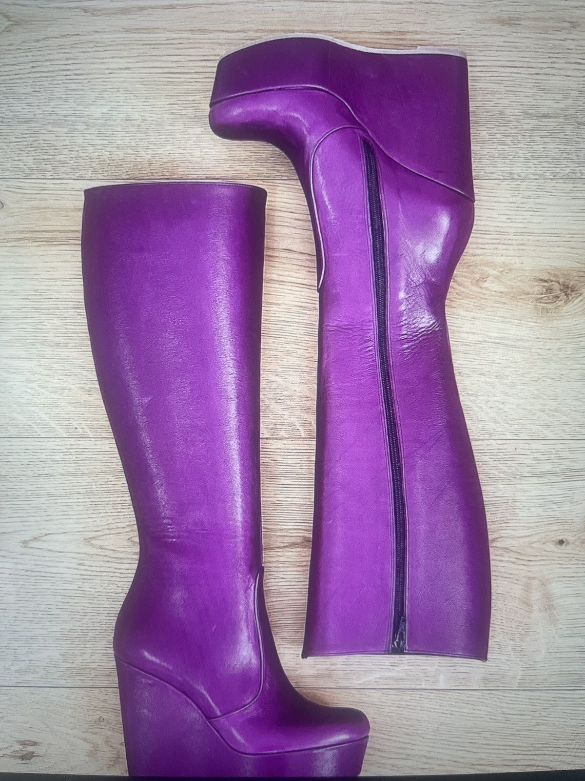 Other Knee high brand new Italian made Size US 9 / IT 39 - 1 Thumbnail