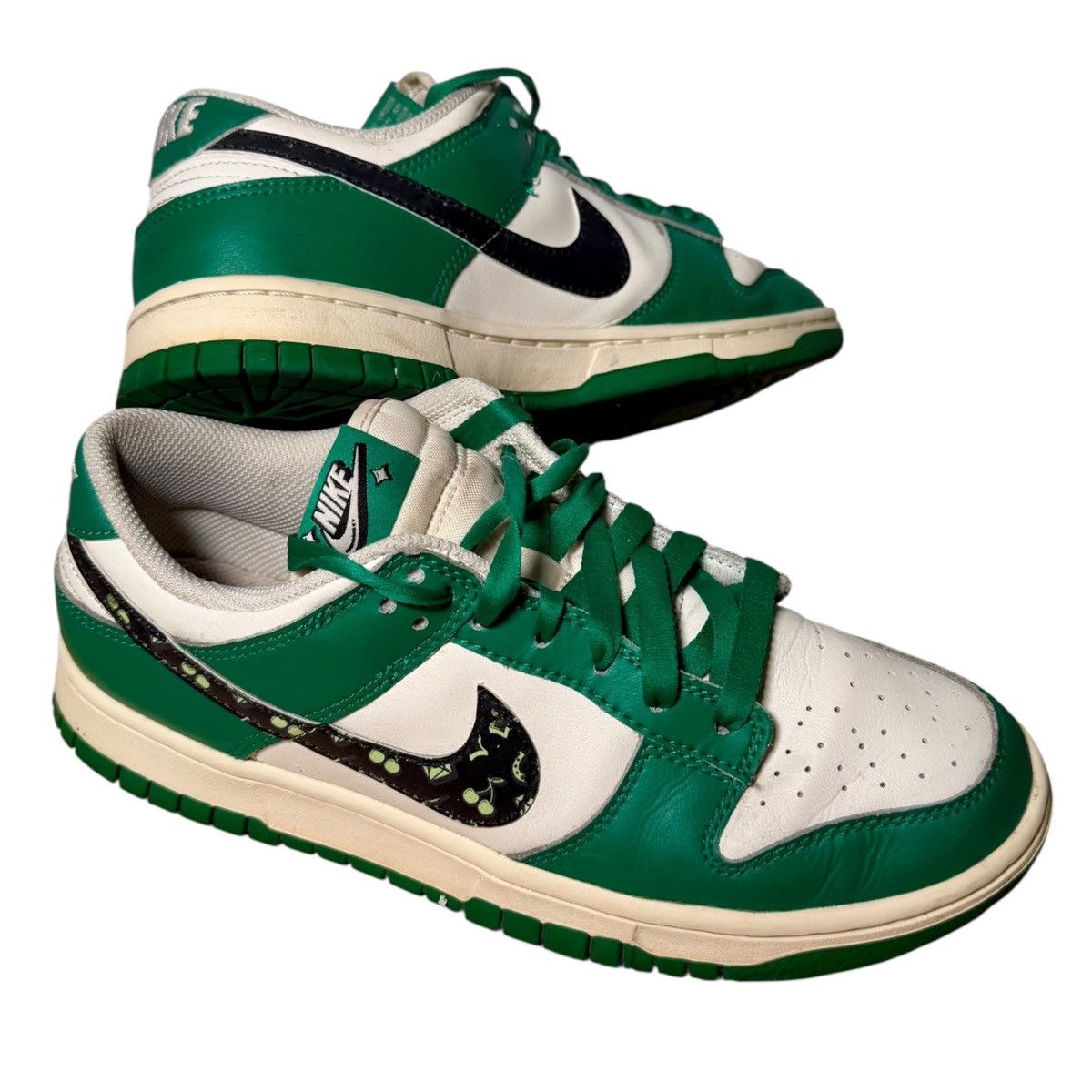Nike Nike Dunk Low SE Lottery Low Top Sneakers Green Black 7.5 Size US 7.5 / EU 40-41 - 1 Thumbnail