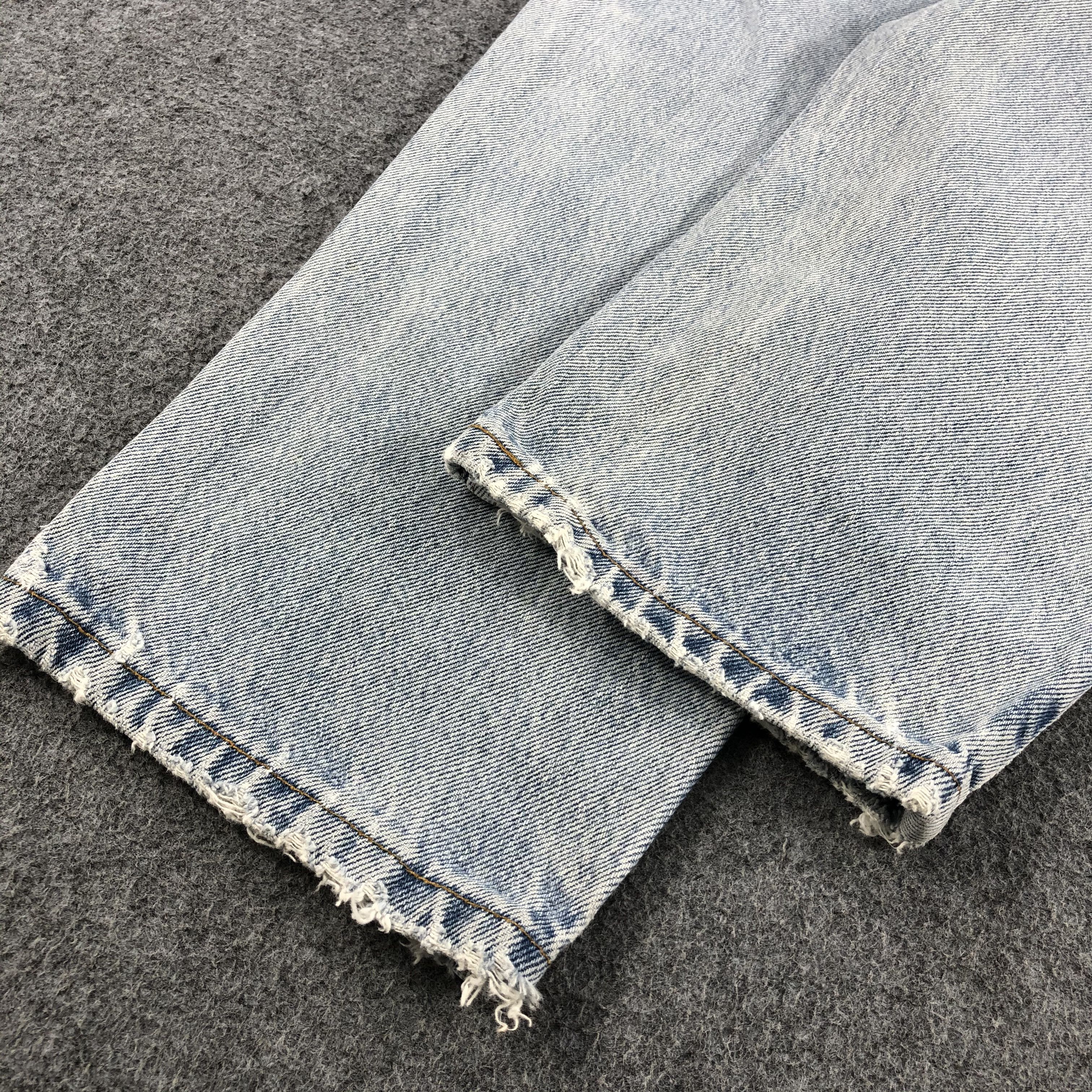 Levi's 90s Vintage Light Wash Levis 550 Jeans-J1684 Size US 39 - 6 Thumbnail