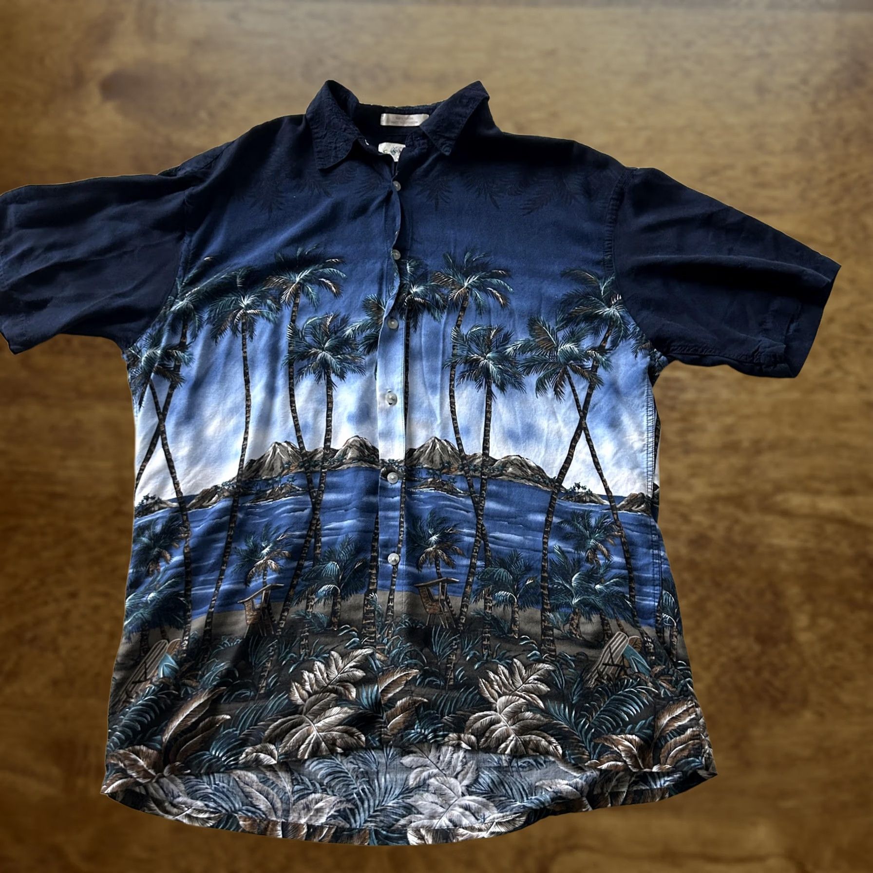 Vintage MP Hawaiian Shirt Mens L Blue Palm Tree Beach Scenic Aloha Rayon Button Up Size US L / EU 52-54 / 3 - 1 Thumbnail
