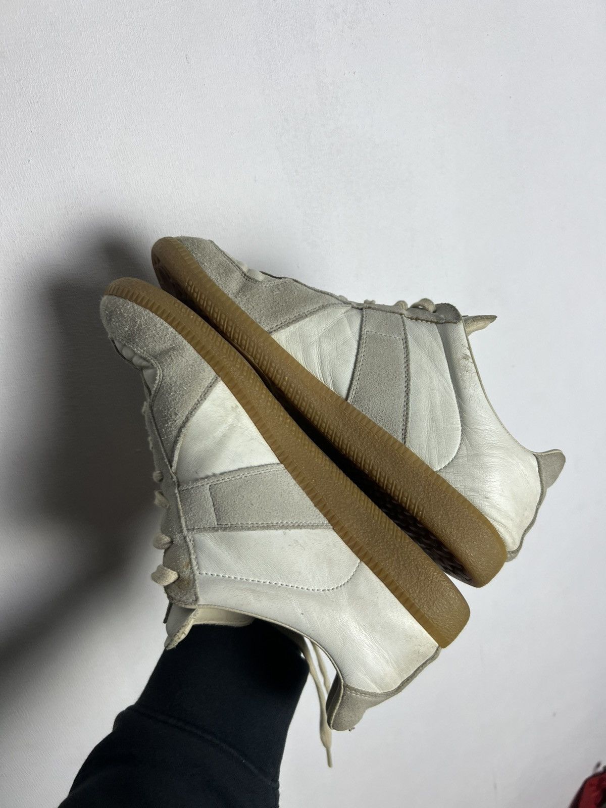 Maison Margiela Maison Margiela Men’s Replica Sneakers Size US 5.5 / EU 38 - 12 Thumbnail