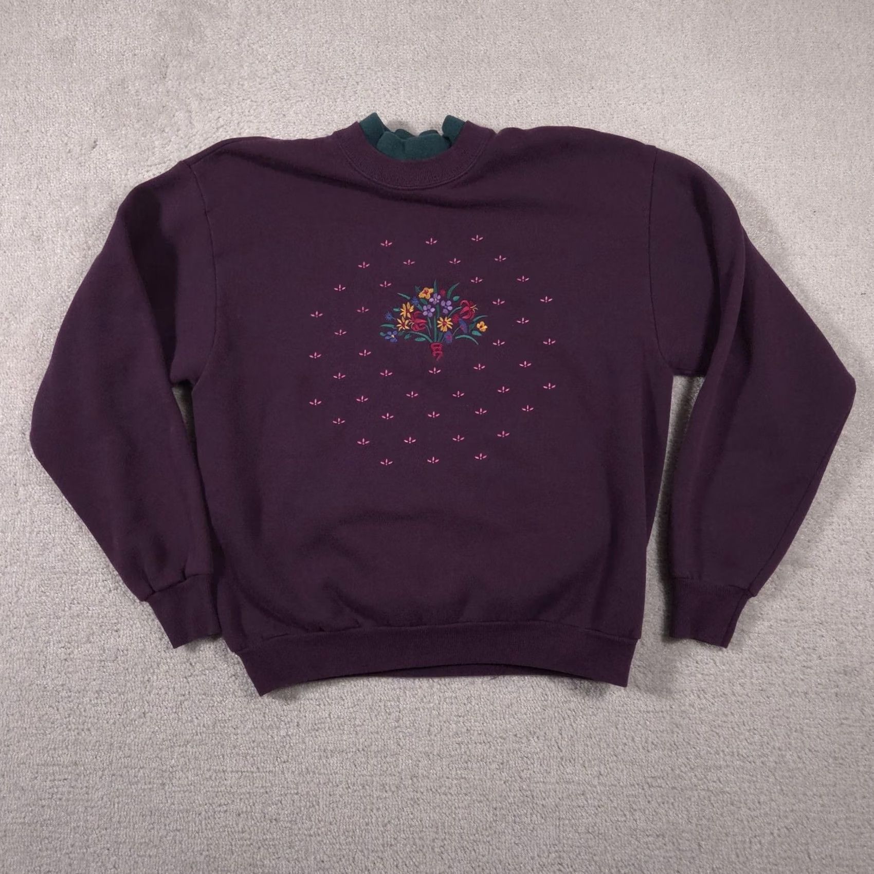 Vintage Gopher Sport Sweatshirt Womens Medium Purple Floral Embroidered Made USA Size M / US 6-8 / IT 42-44 - 2 Thumbnail