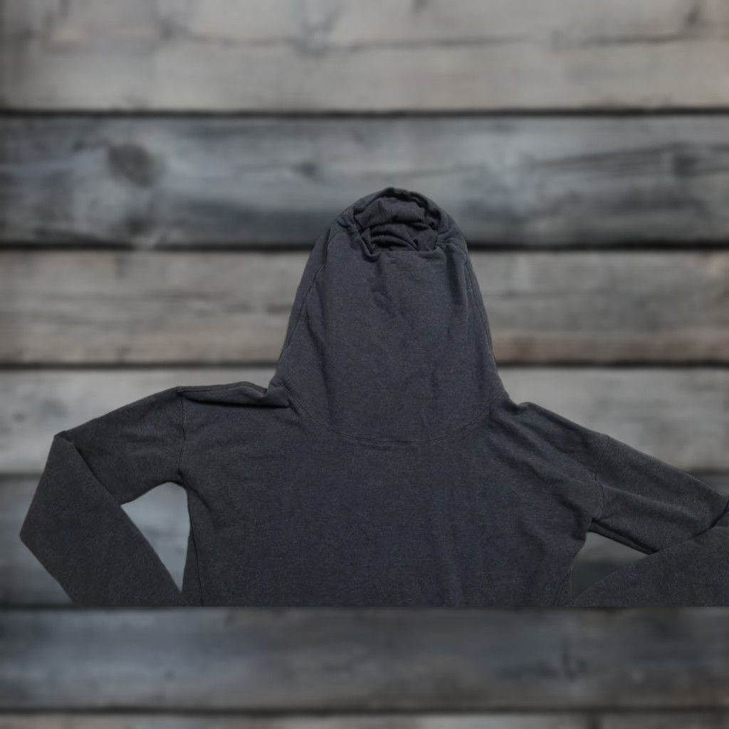 Lululemon Lululemon Hoodie Womens 8 Black Long Sleeve Pullover Athletic Yoga Sweatshirt Size M / US 6-8 / IT 42-44 - 1 Thumbnail