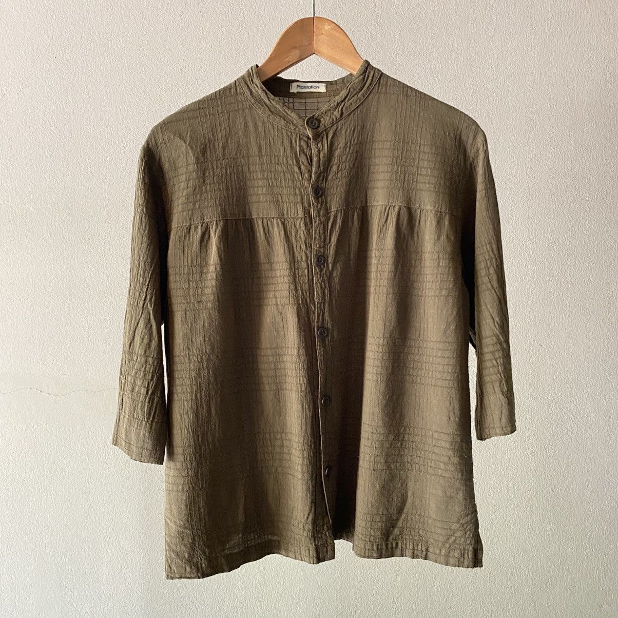 Issey Miyake Plantation Olive Textured Button-Down Tunic Size M / US 6-8 / IT 42-44 - 1 Thumbnail