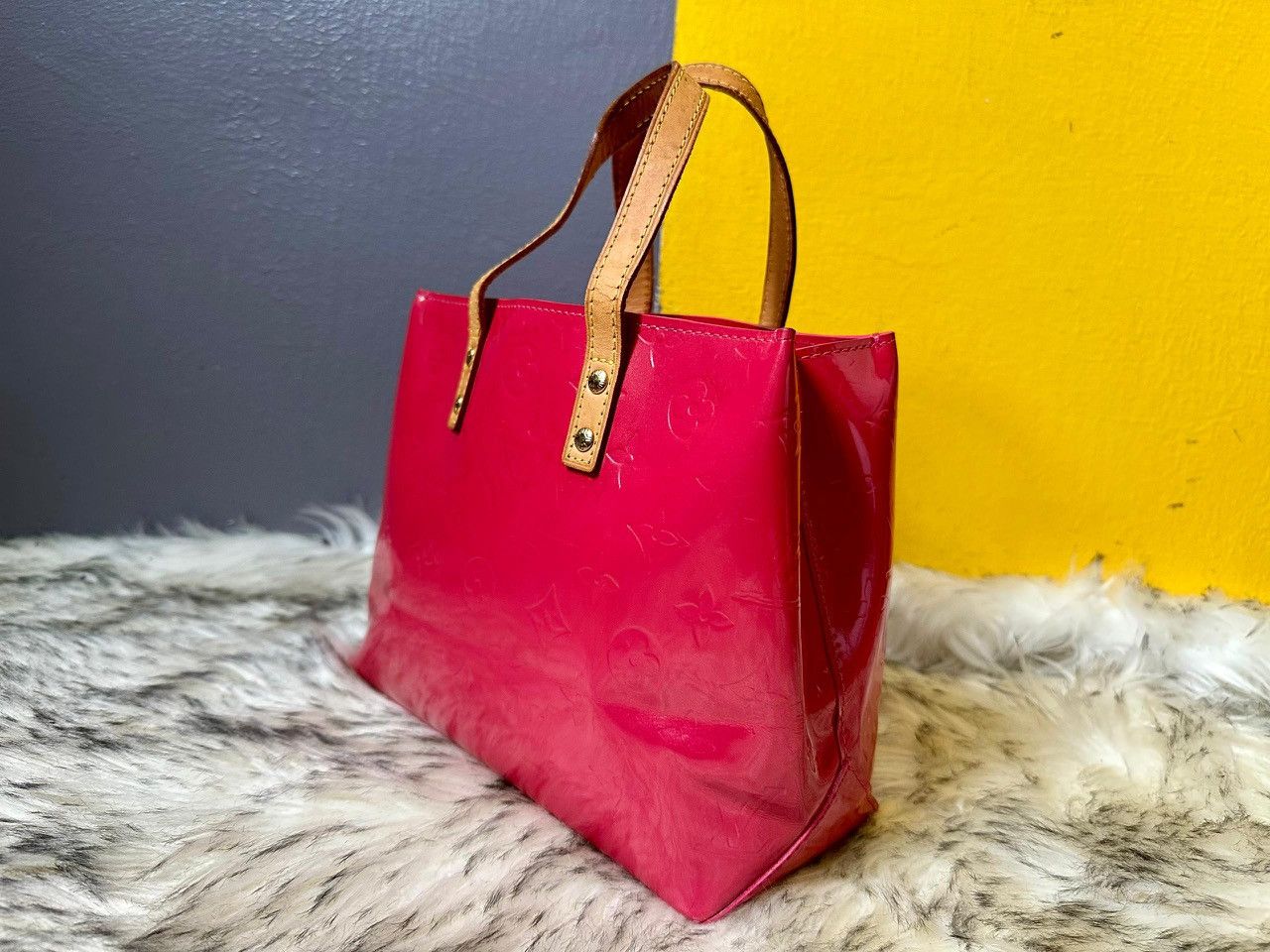 Louis Vuitton Authentic Louis Vuitton Vernis Leather Reade PM Tote Bag Size ONE SIZE - 3 Thumbnail