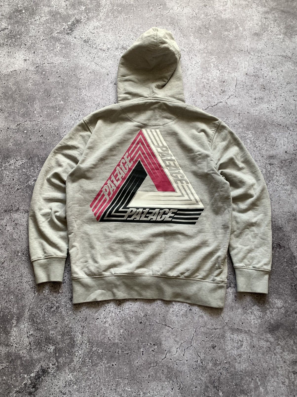 Palace 🔥PALACE TRI-DART SKATEBOARDING HOODIE Size US M / EU 48-50 / 2 - 1 Thumbnail