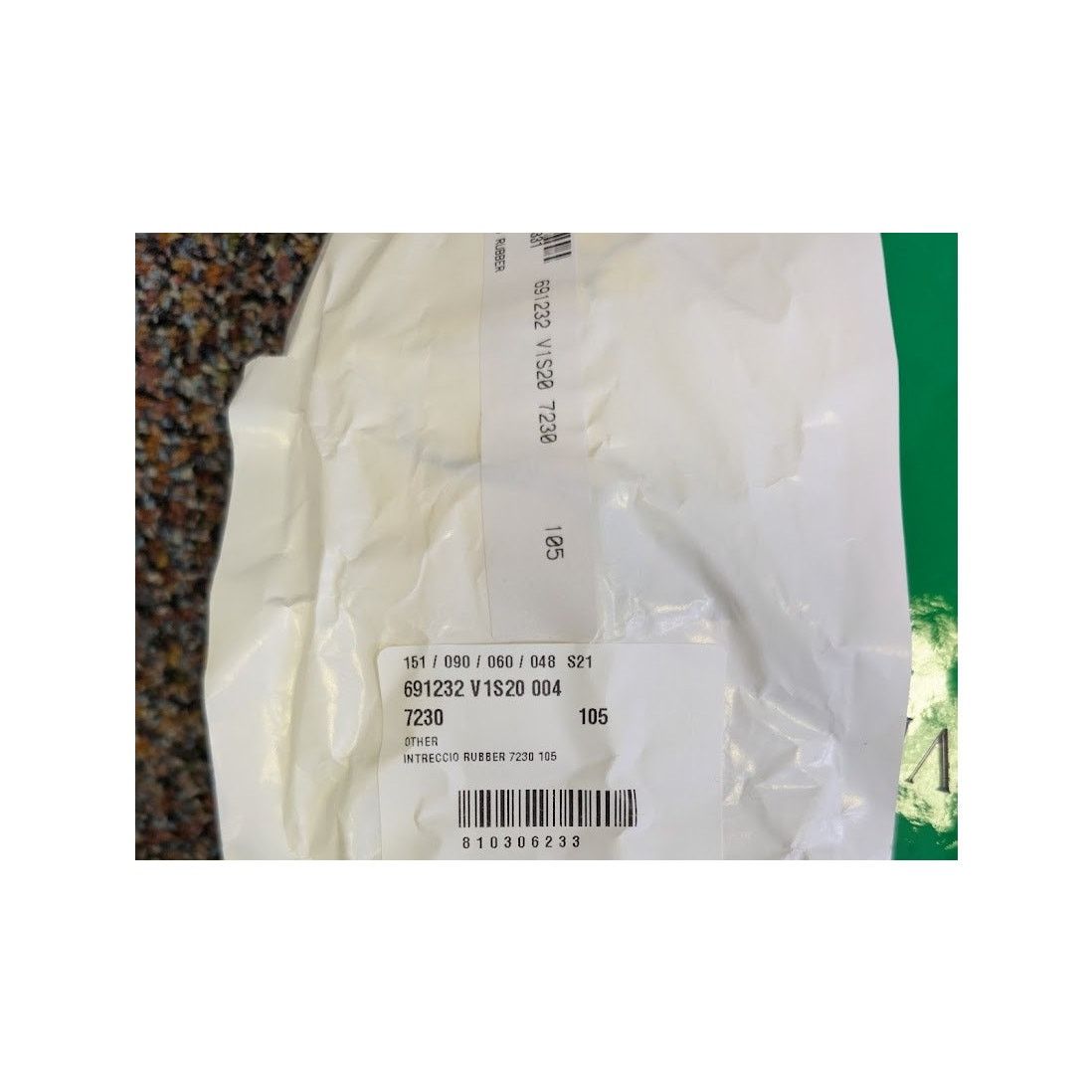 Bottega Veneta o1rshd1 Size: 105 / Intreccio Rubber Belt in Lemon Size 42 - 16 Thumbnail
