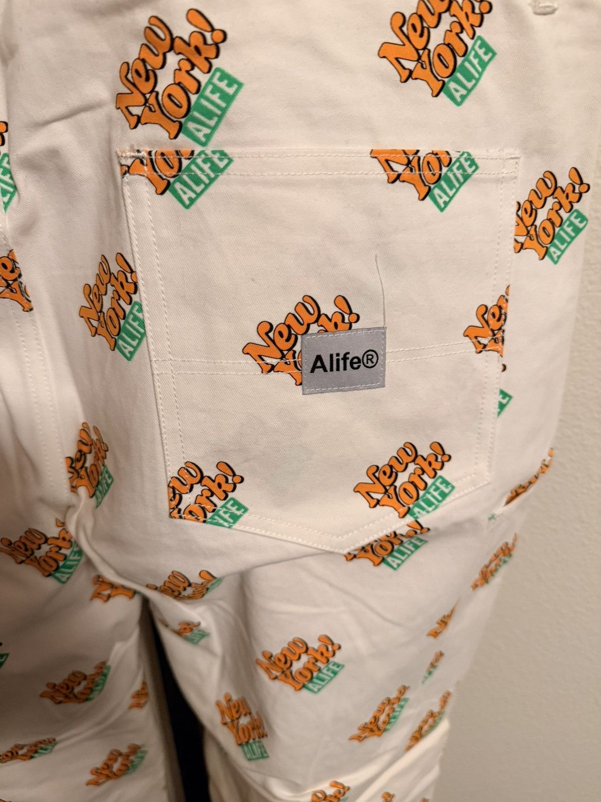 Alife Alife NYC White Pants Size US 34 / EU 50 - 3 Thumbnail