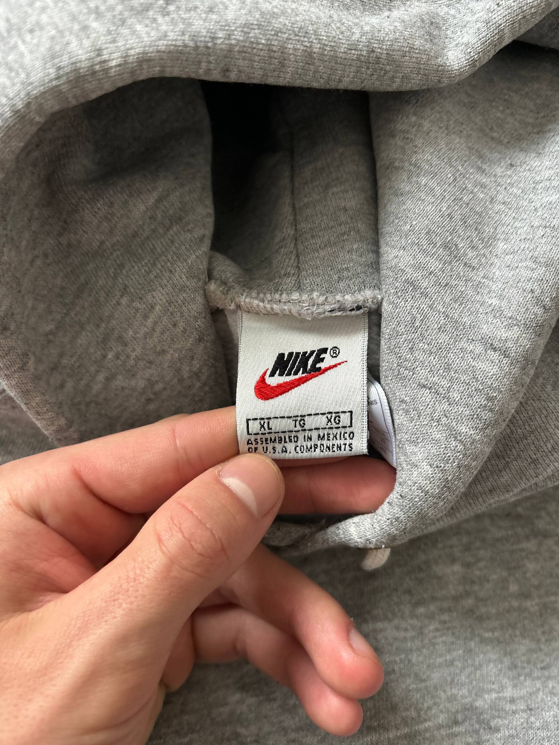 Nike True 90's Nike Vintage Distressed Boxy Fit Hoodie Mini Logo Size US XL / EU 56 / 4 - 13 Thumbnail