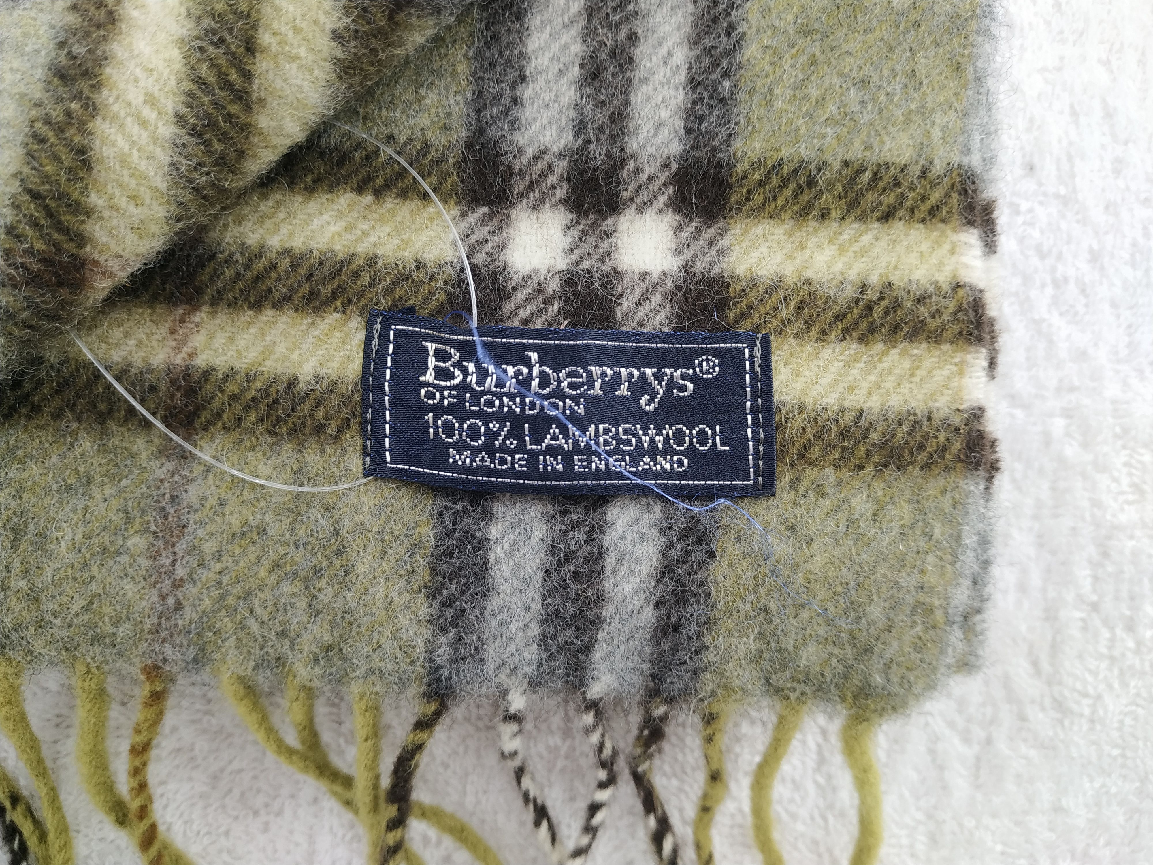 Burberry Vintage Burberry Scarf/Muffler/Neckwear MF481 Size ONE SIZE - 5 Thumbnail