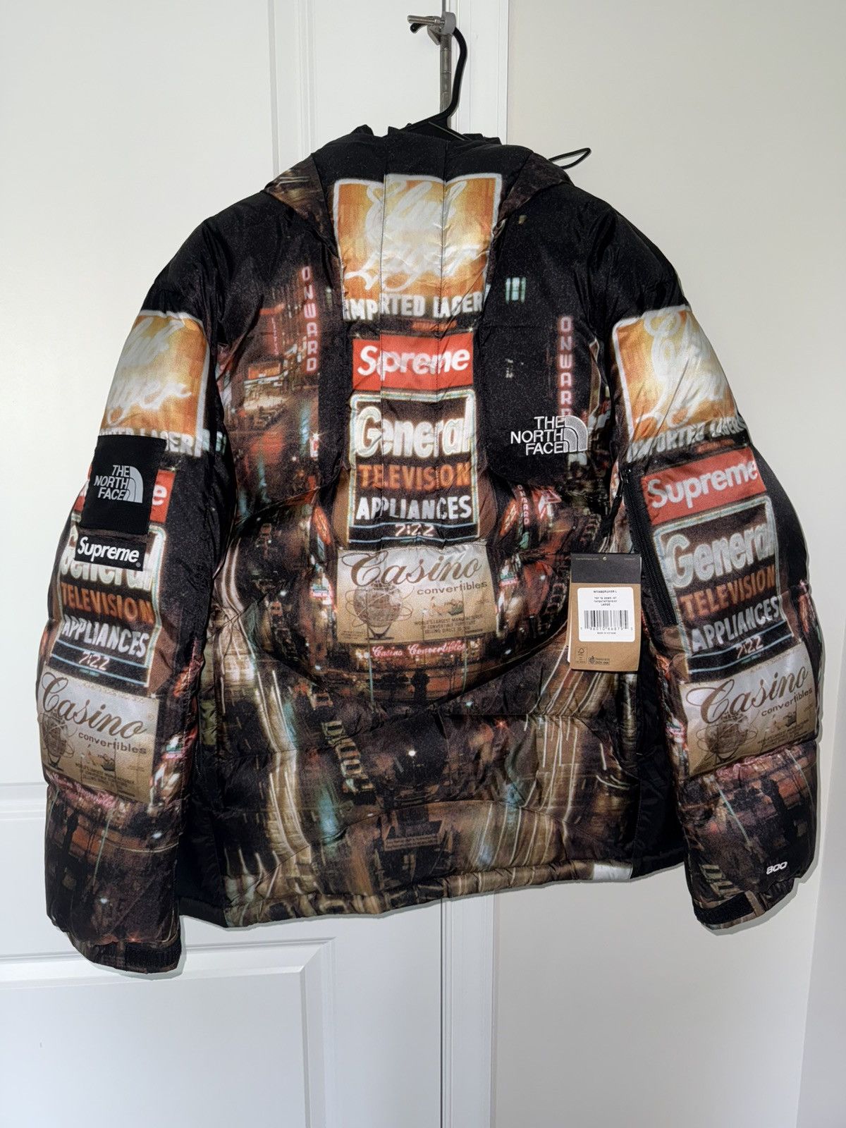 Supreme × THE NORTH FACE TIMES SQUARE Buy Supreme x The North Face Taped Seam Shell Jacket 'Times