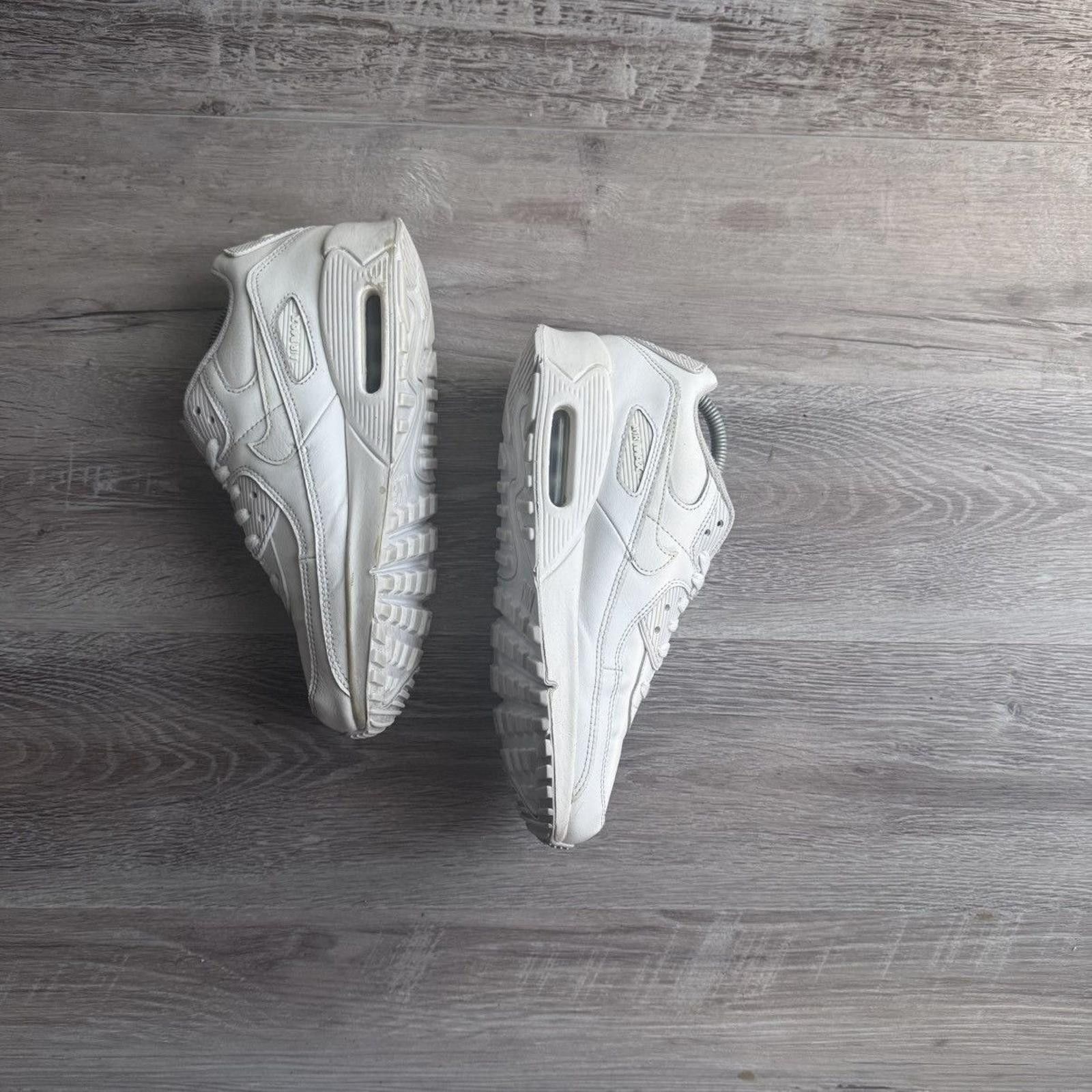 Nike NIKE • Air Max 90 GS "Recraft Triple White" (7M) Size US 7 / EU 40 - 9 Thumbnail
