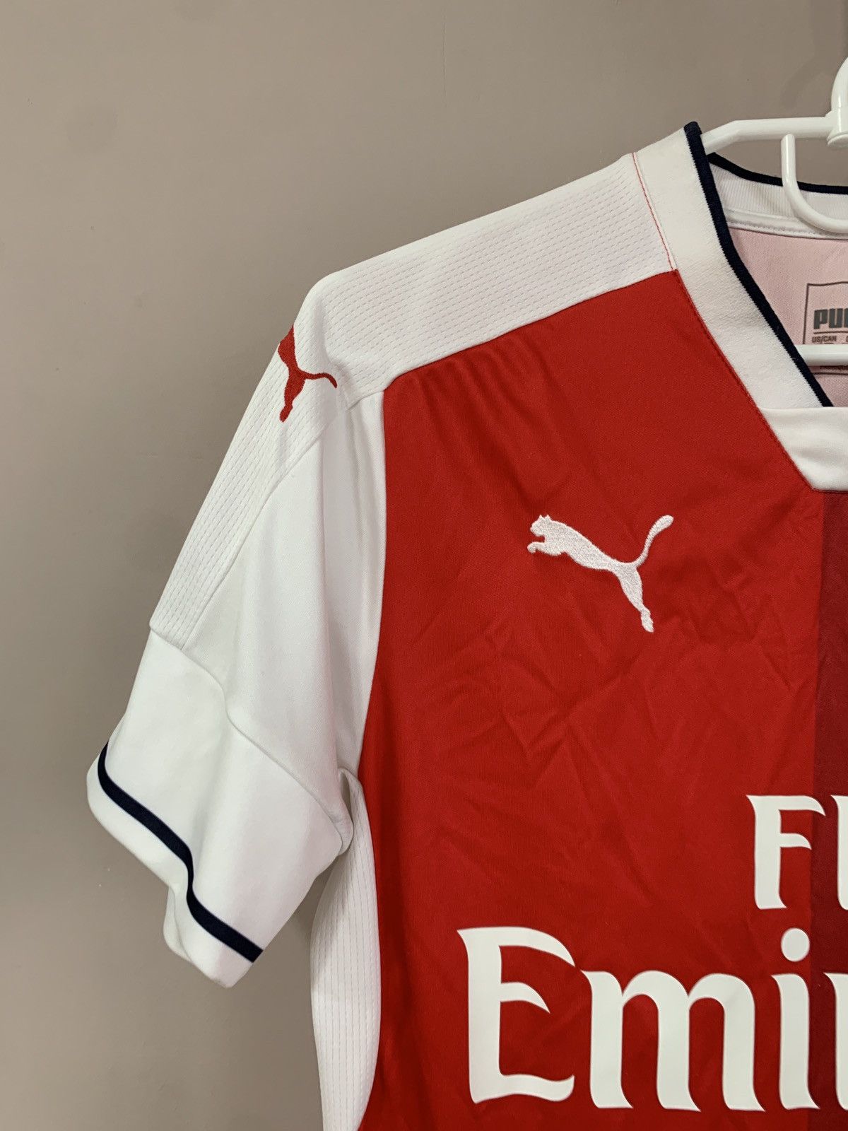 Puma ARSENAL FC 2016 2017 Puma shirt soccer jersey #9 el nino Size US XS / EU 42 / 0 - 3 Thumbnail