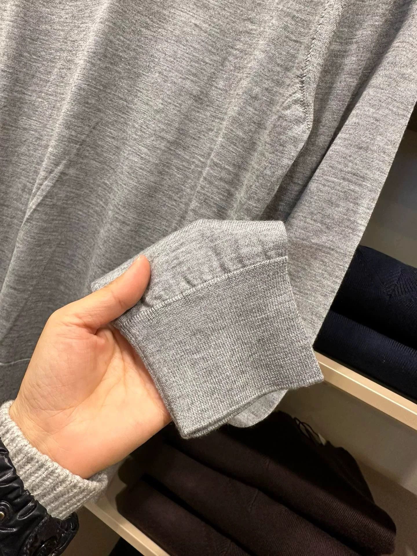 Ermenegildo Zegna Zegna Men's Gray Cashmere Knit Sweater Size US XL / EU 56 / 4 - 5 Thumbnail