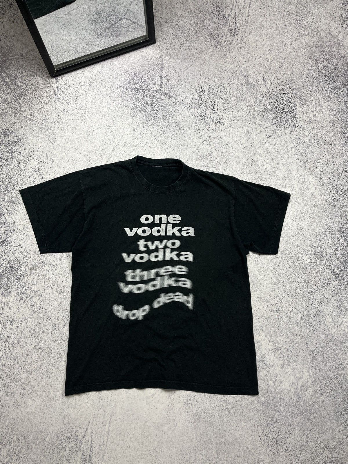 Other Humor Tee “One vodka two vodka three vodka drop dead” Size US L / EU 52-54 / 3 - 1 Thumbnail